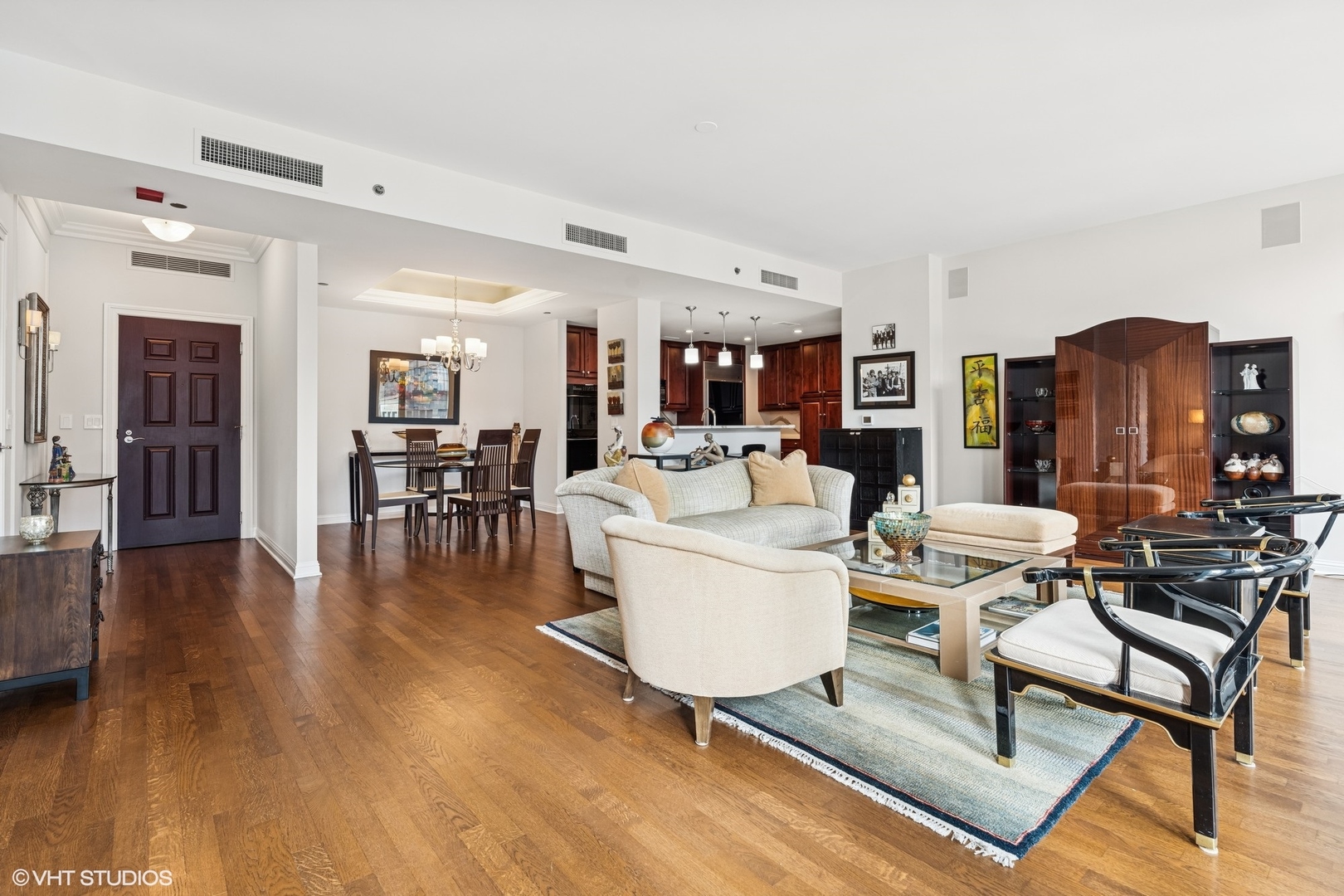 21 E Huron Street Unit: 1505