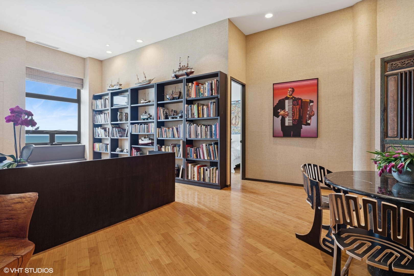 680 N Lake Shore Drive Unit: 1602
