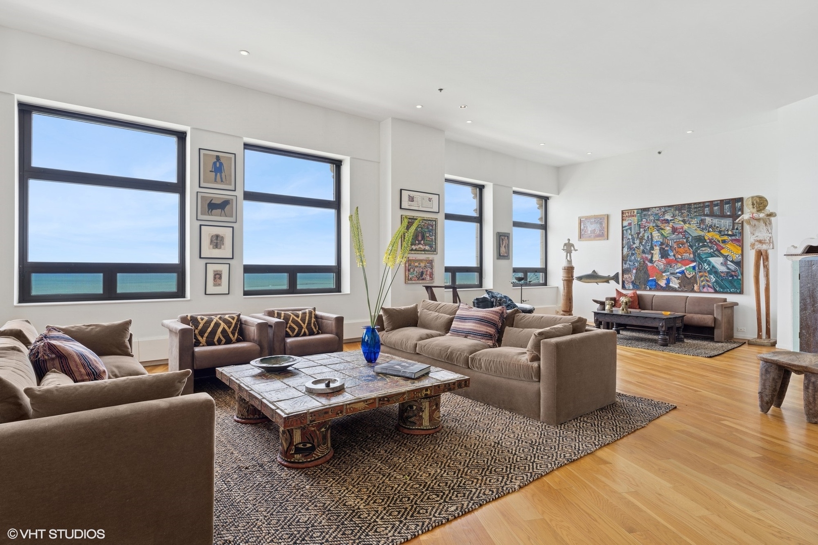 680 N Lake Shore Drive Unit: 1602