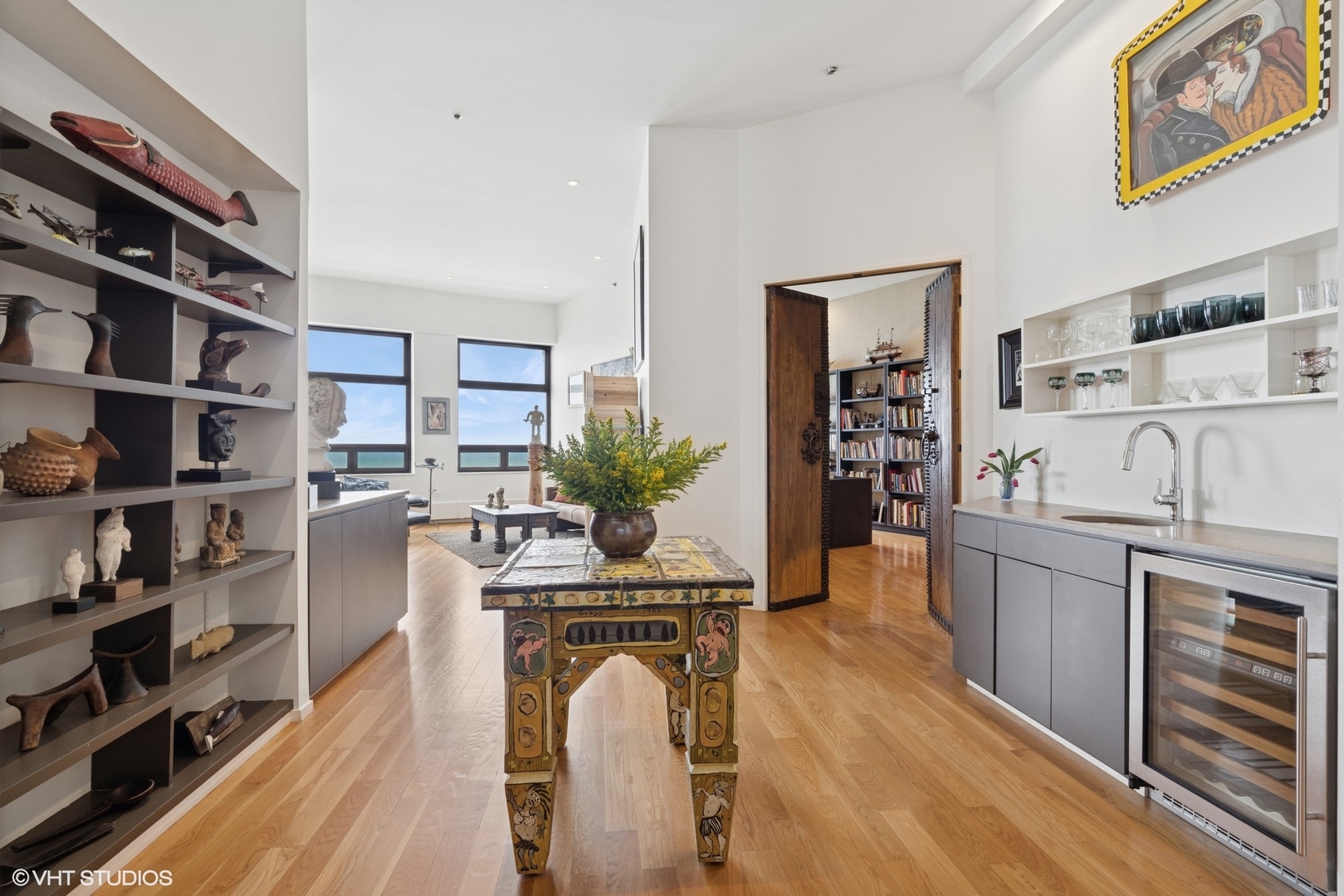 680 N Lake Shore Drive Unit: 1602