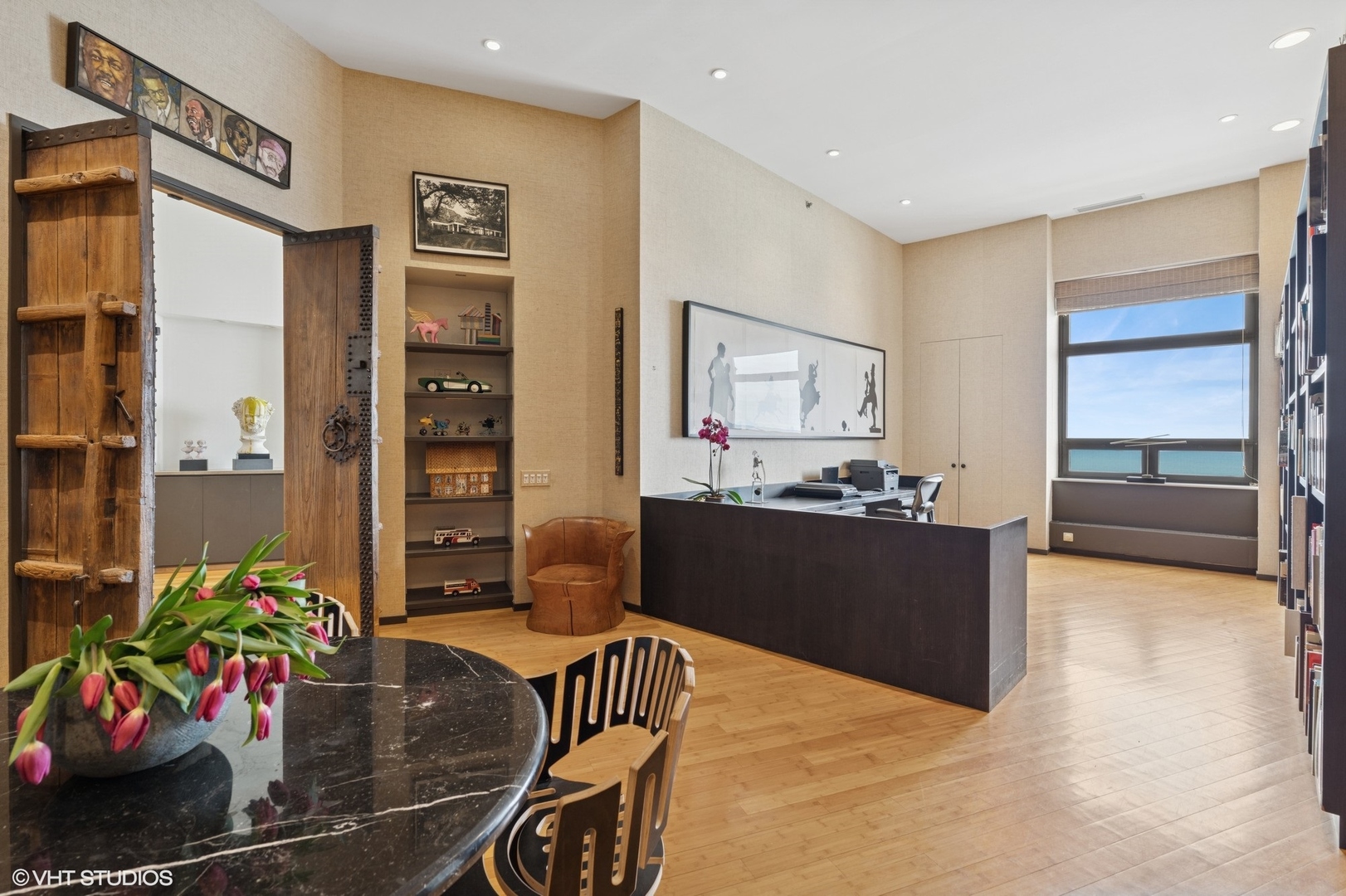 680 N Lake Shore Drive Unit: 1602