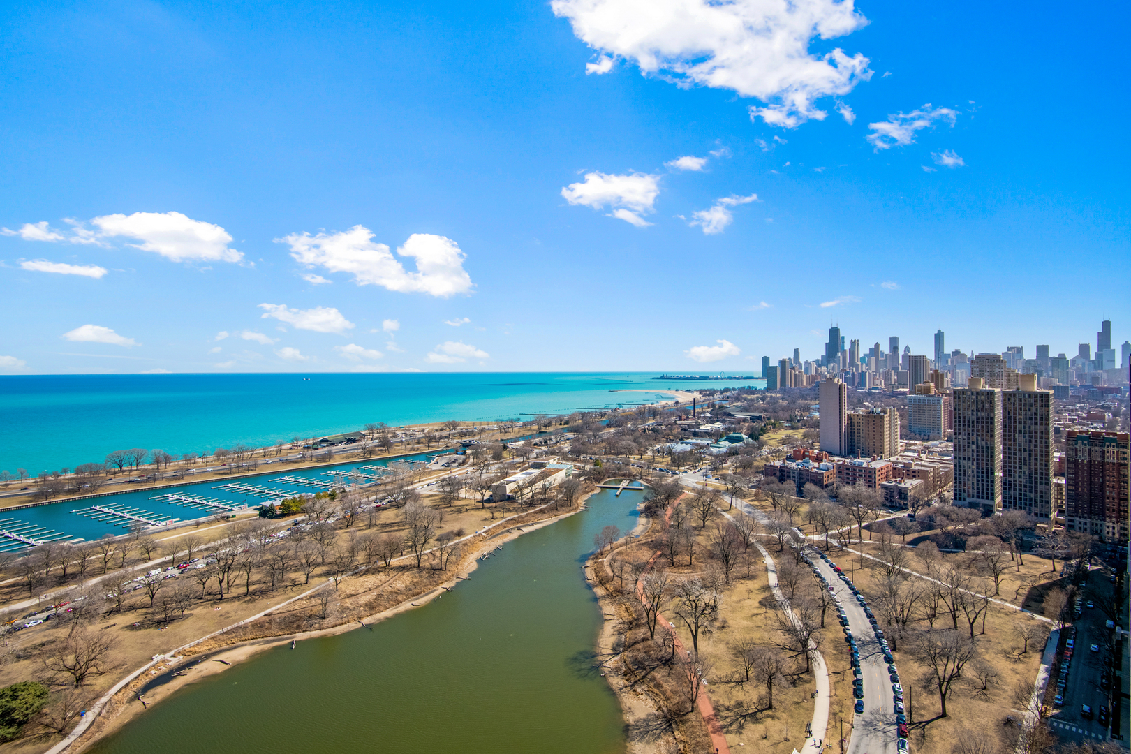 2550 N Lakeview Avenue Unit: 2802