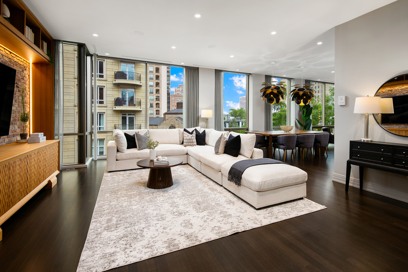 416 W Deming Place Unit: 4