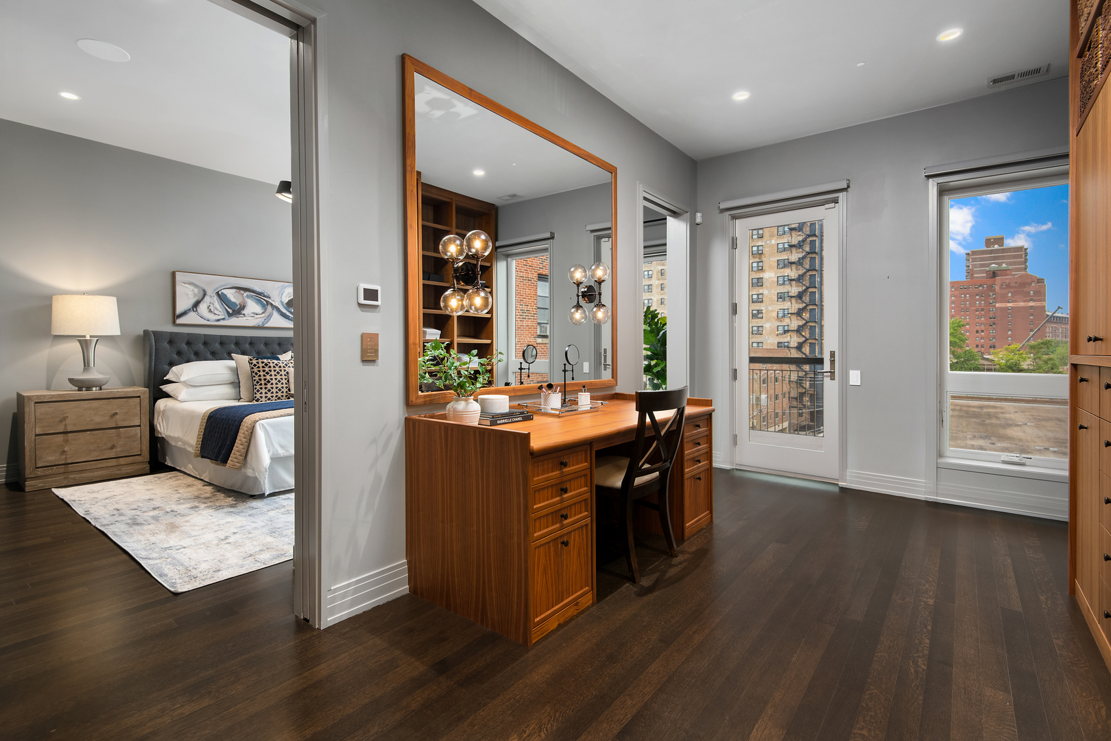 416 W Deming Place Unit: 4