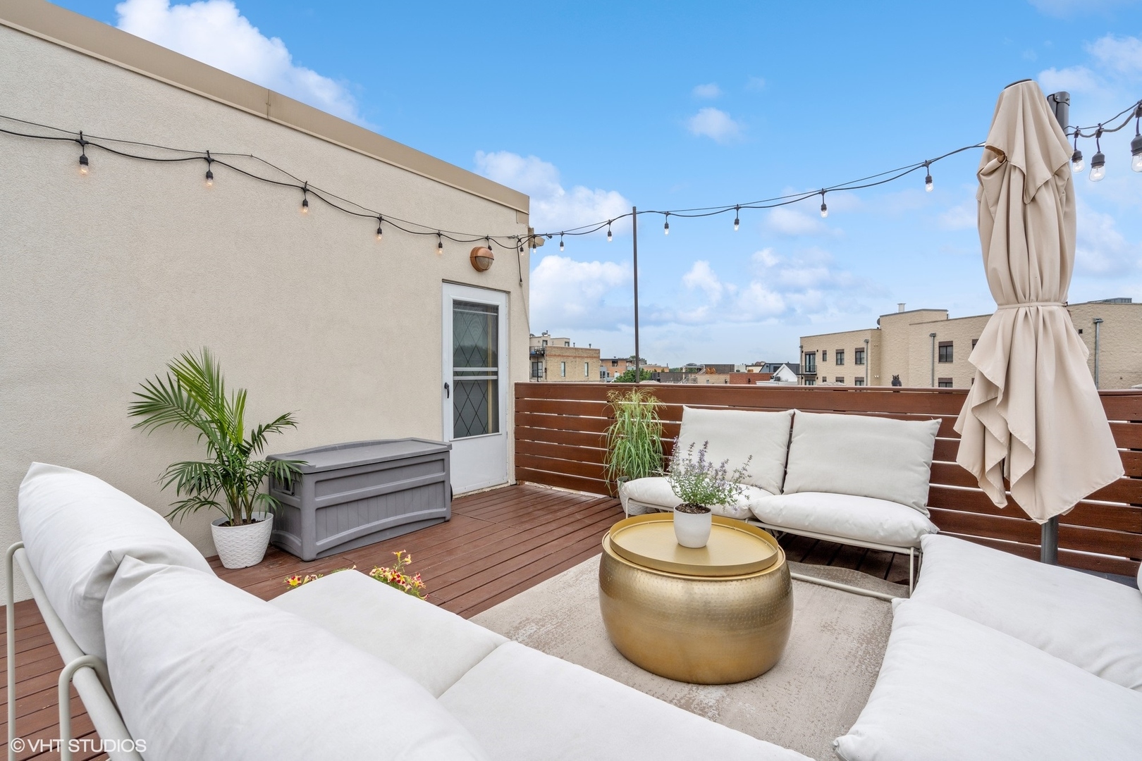 1235 W George Street Unit: 215