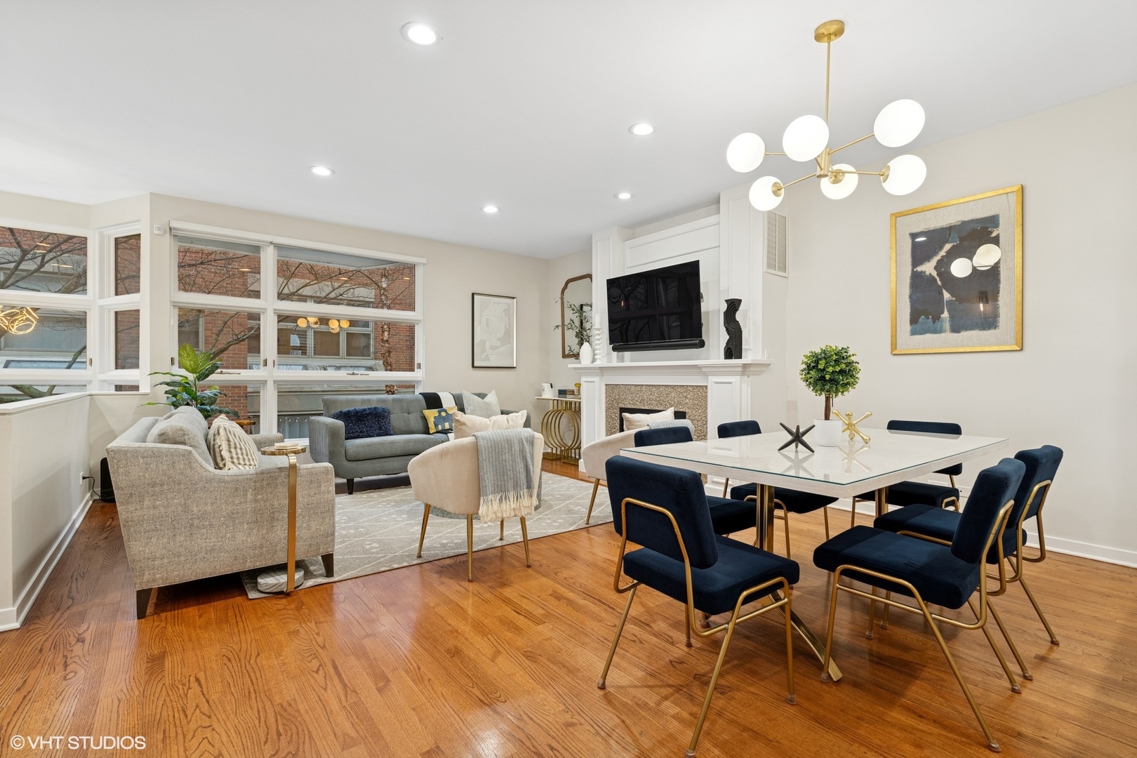 1920 N MAUD Avenue Unit: C