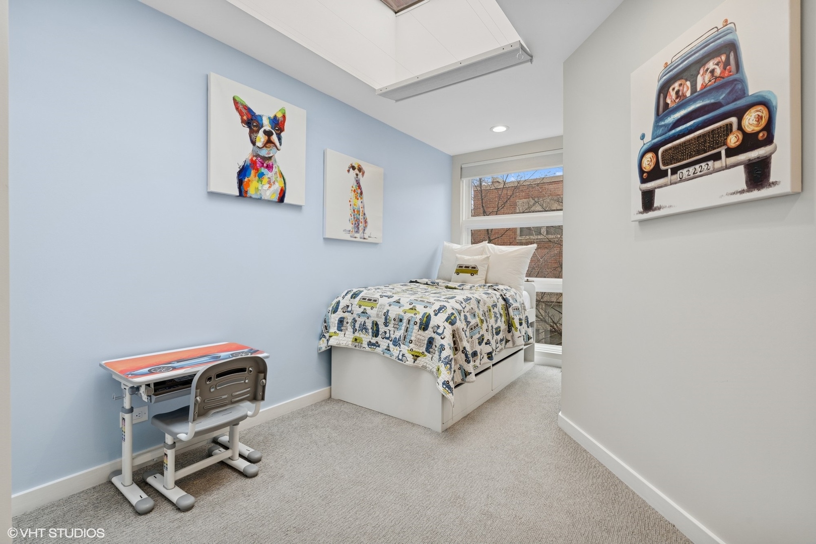 1920 N MAUD Avenue Unit: C