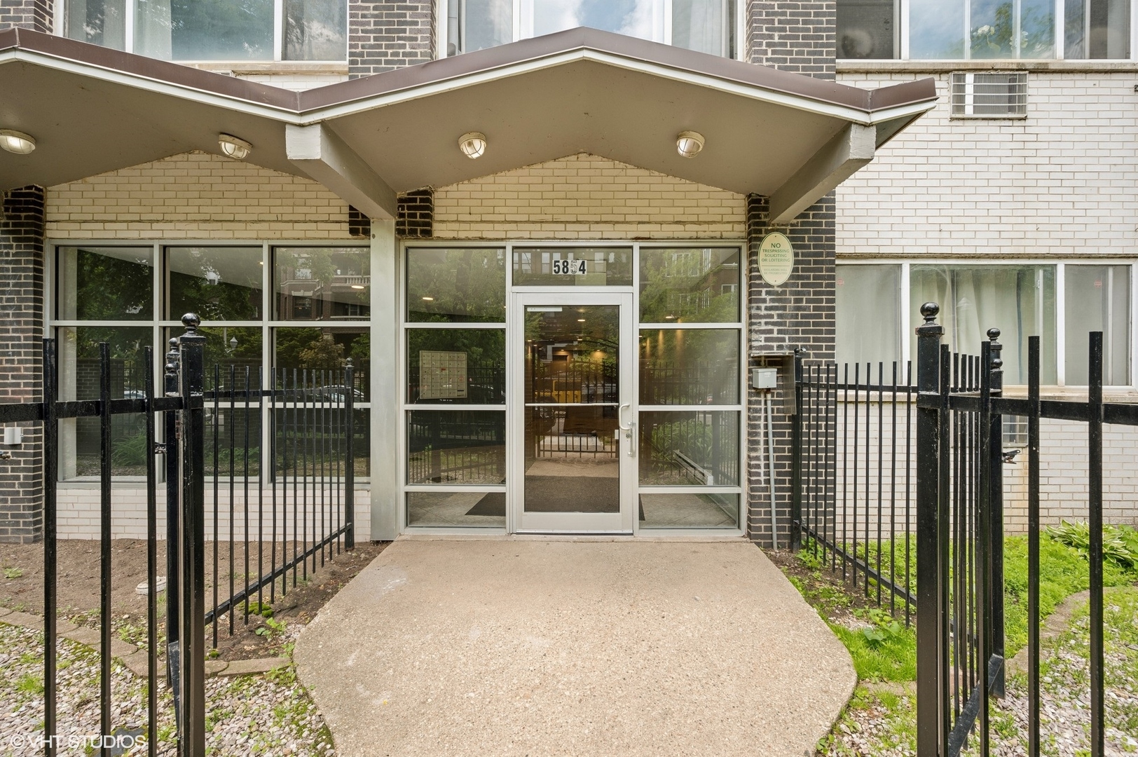 5854 N Kenmore Avenue Unit: 4F