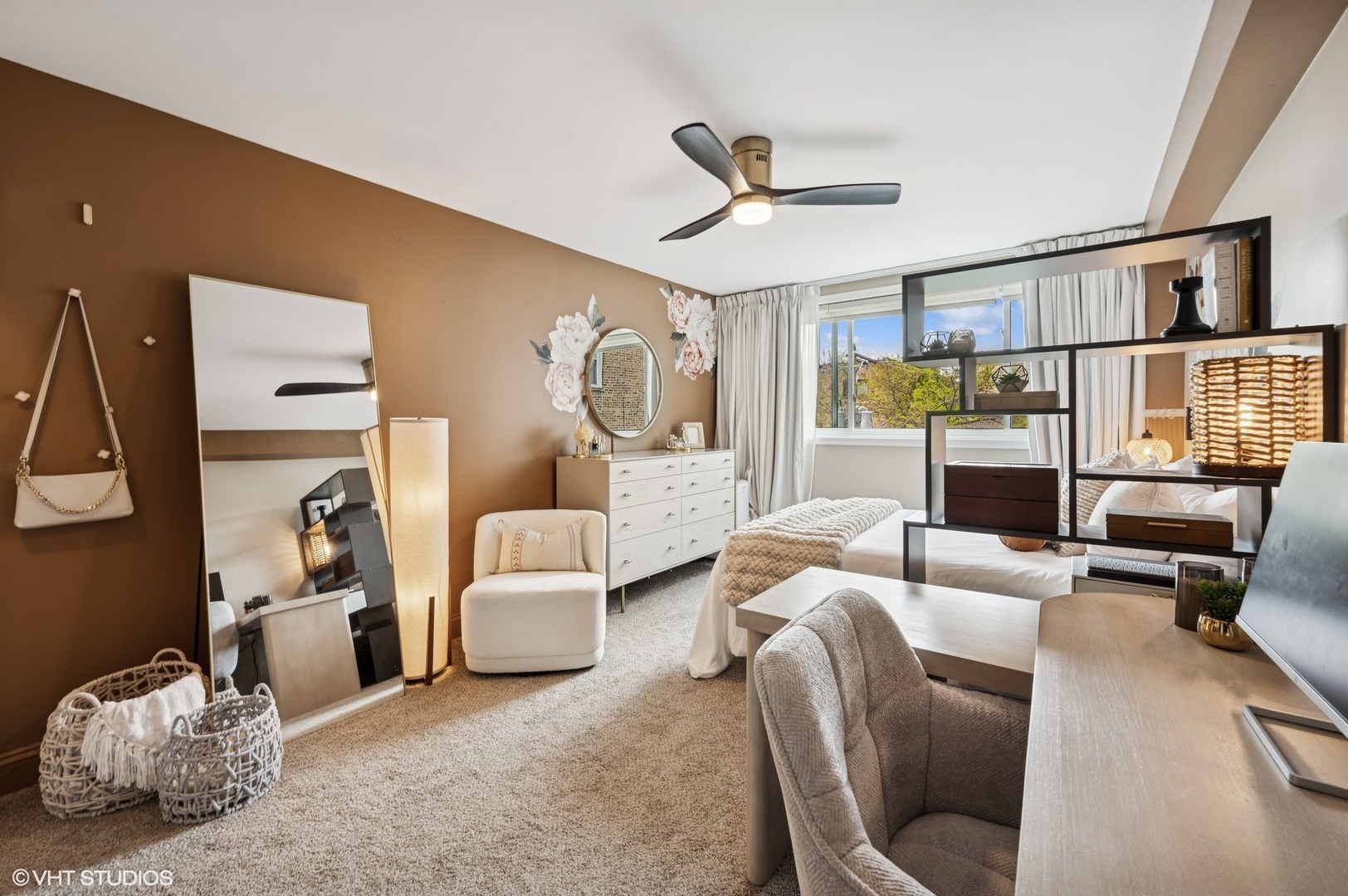 5854 N Kenmore Avenue Unit: 4F