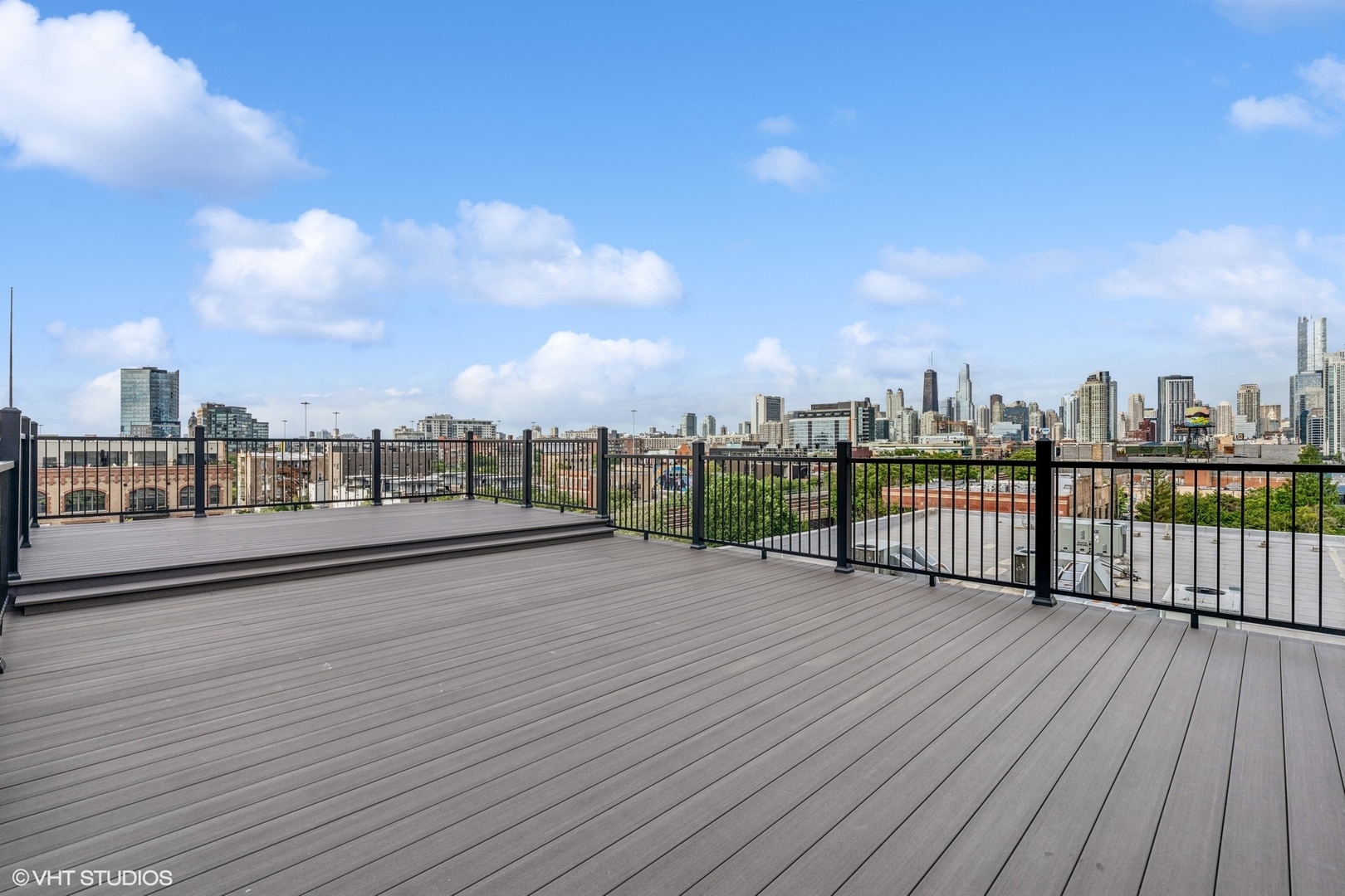 401 N Aberdeen Street Unit: 2N