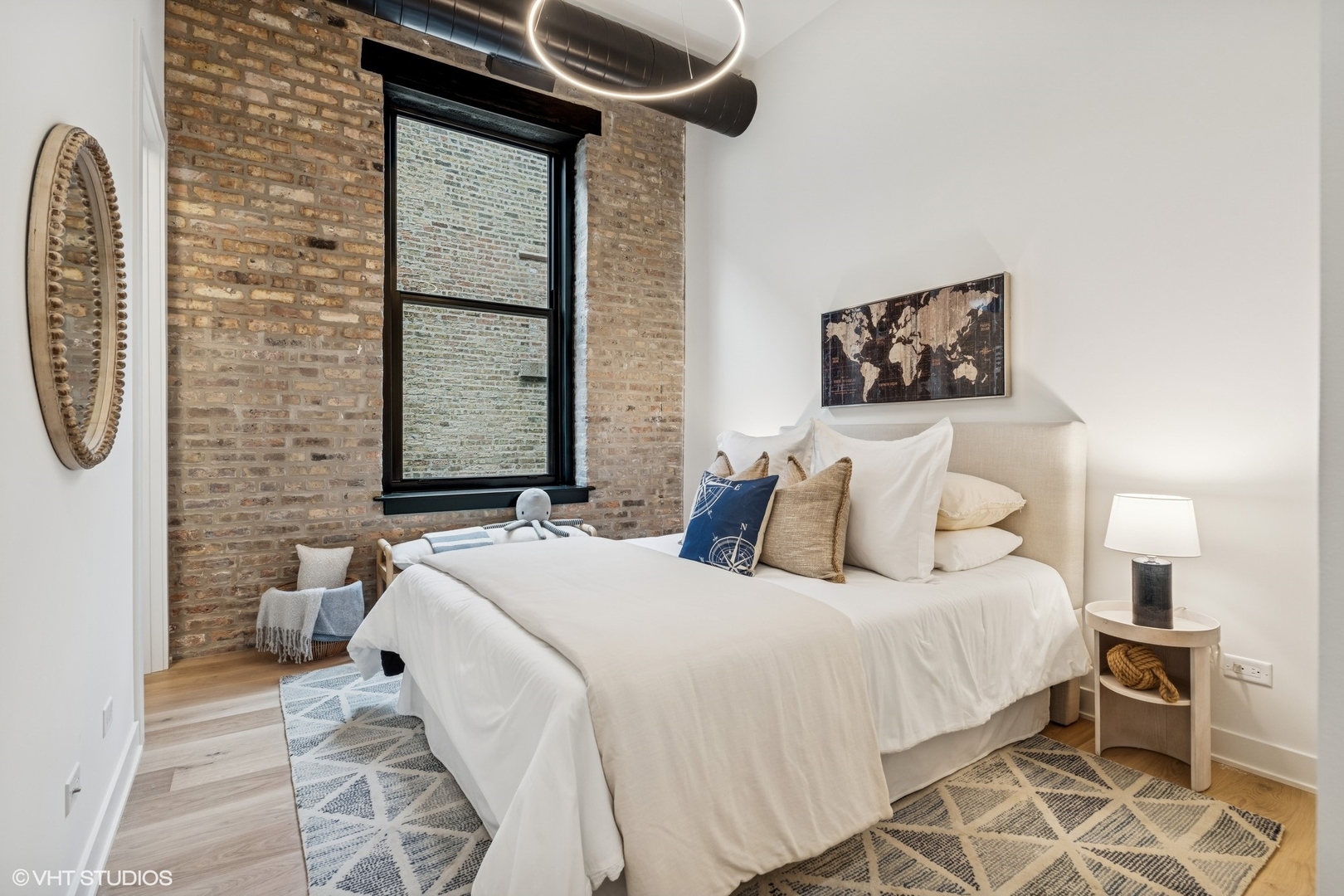 401 N Aberdeen Street Unit: 2N