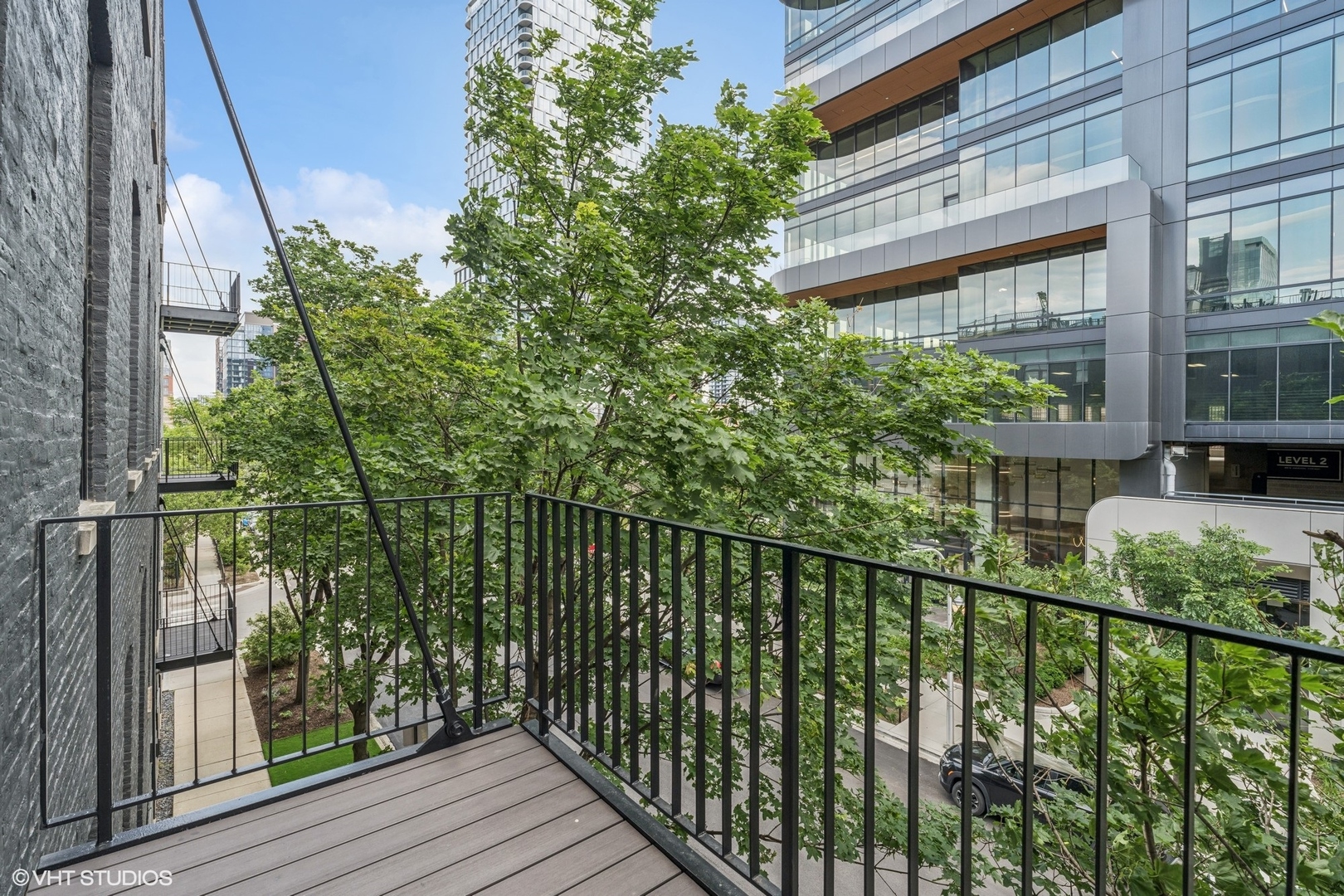401 N Aberdeen Street Unit: 2N