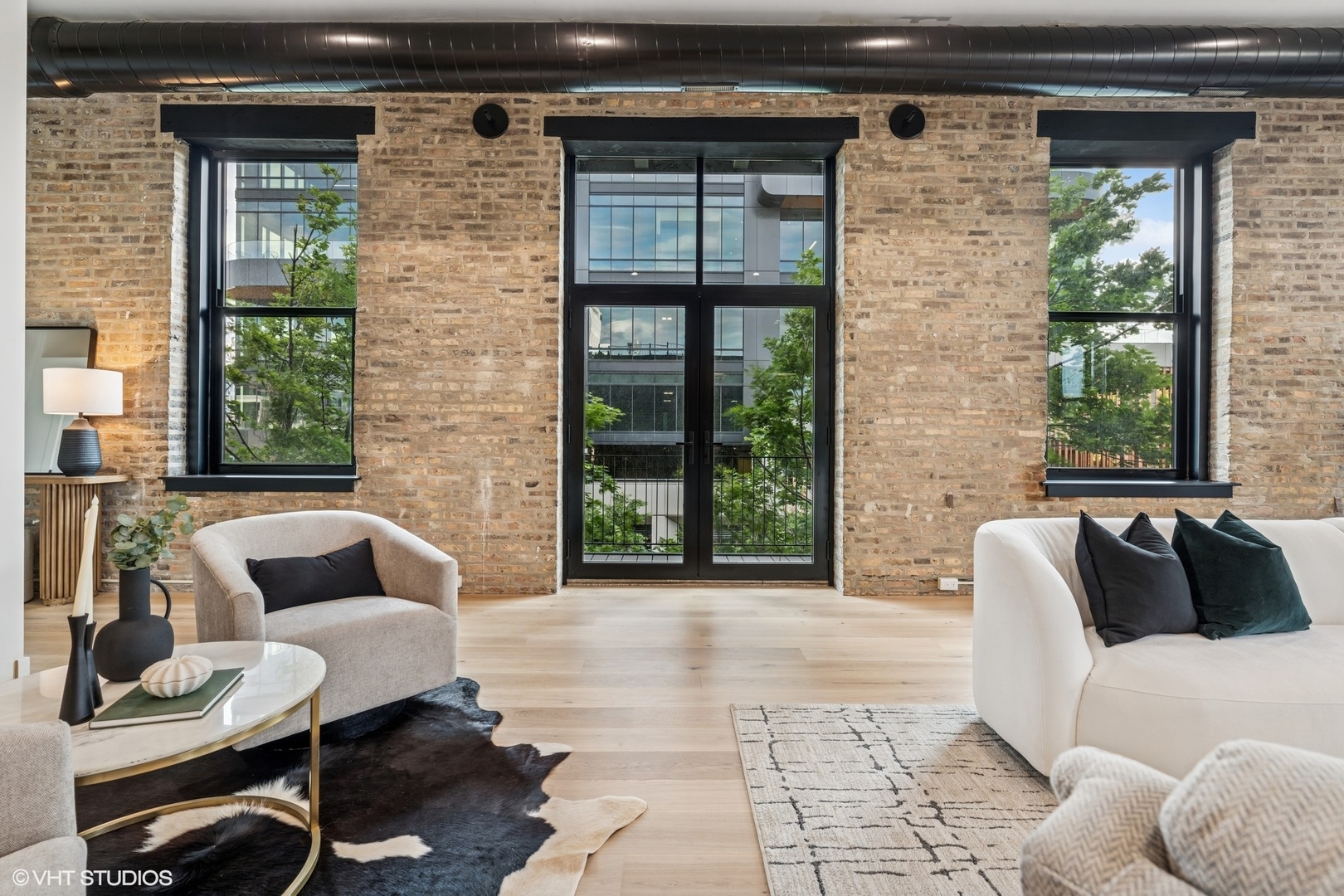 401 N Aberdeen Street Unit: 2N
