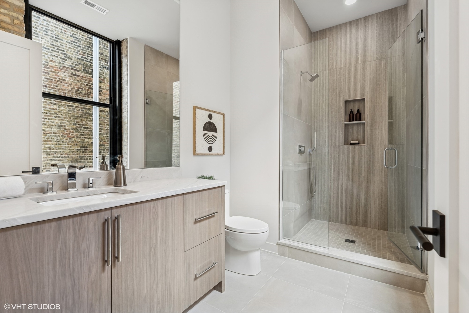 401 N Aberdeen Street Unit: 2S