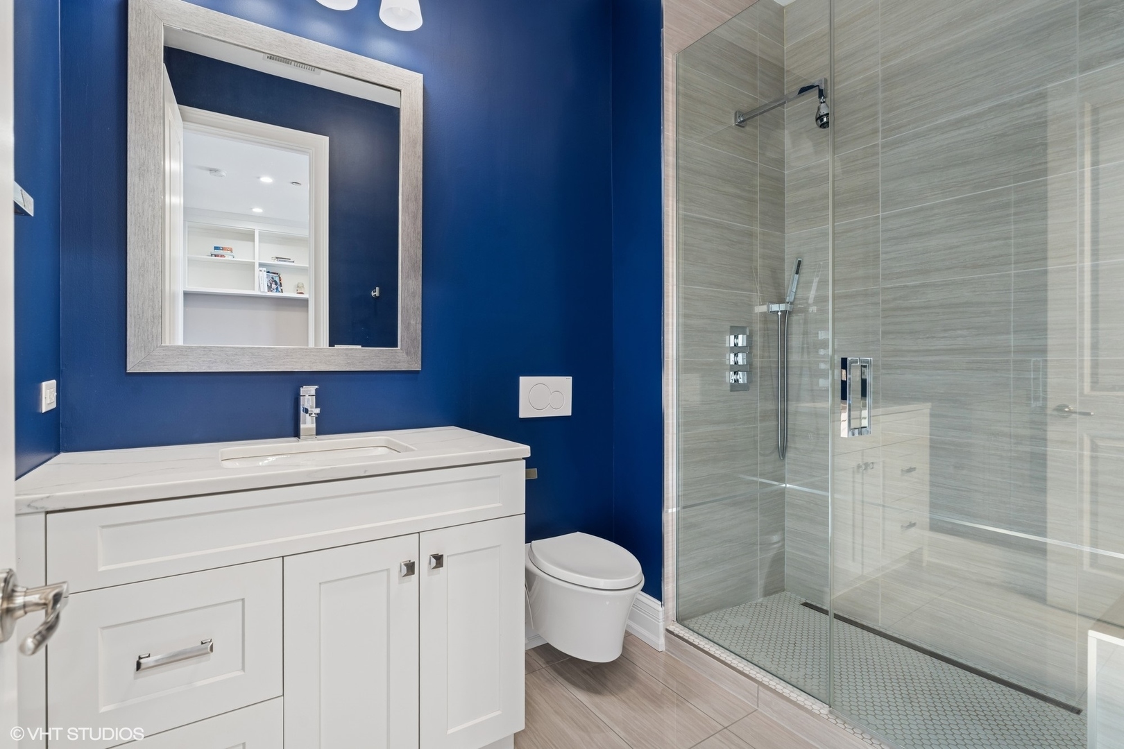 20 N Loomis Street Unit: A