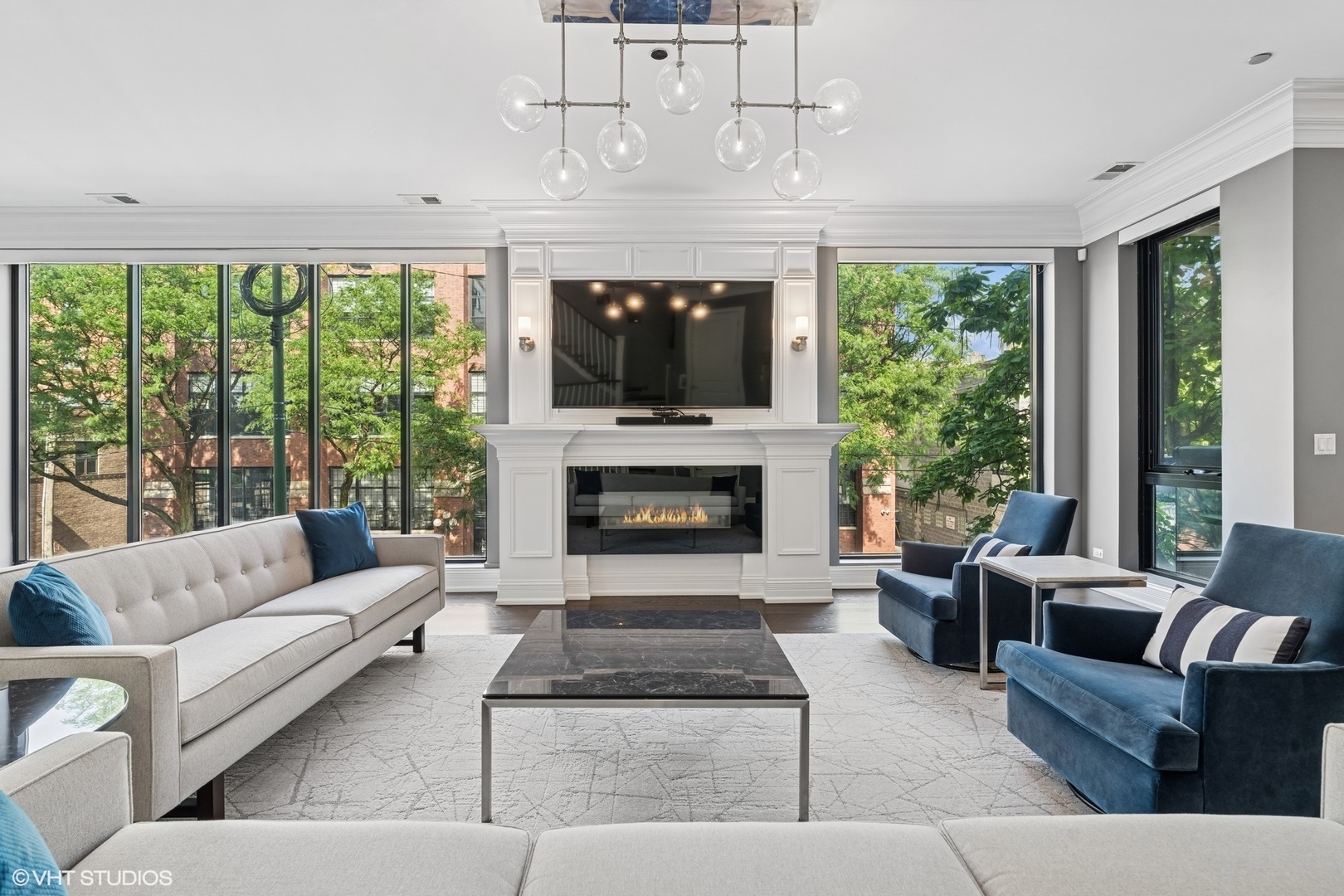 20 N Loomis Street Unit: A
