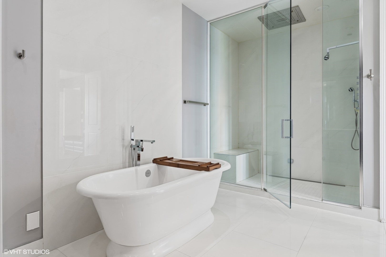 20 N Loomis Street Unit: A