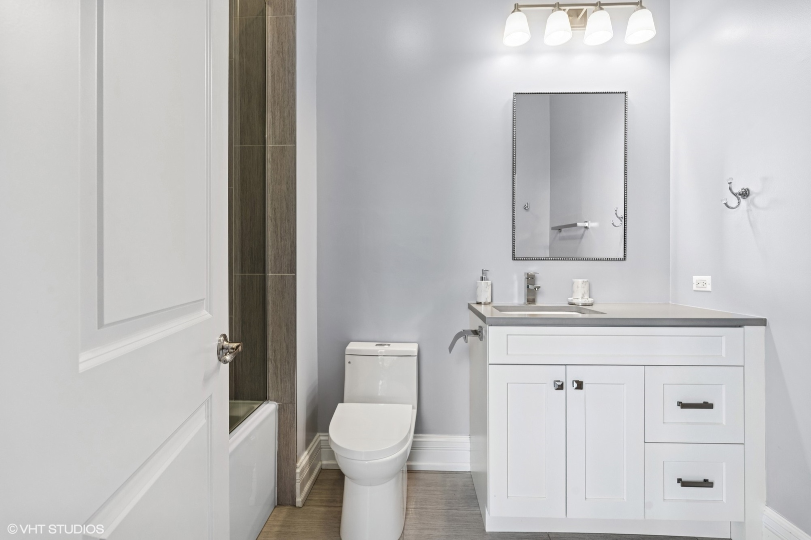 20 N Loomis Street Unit: A