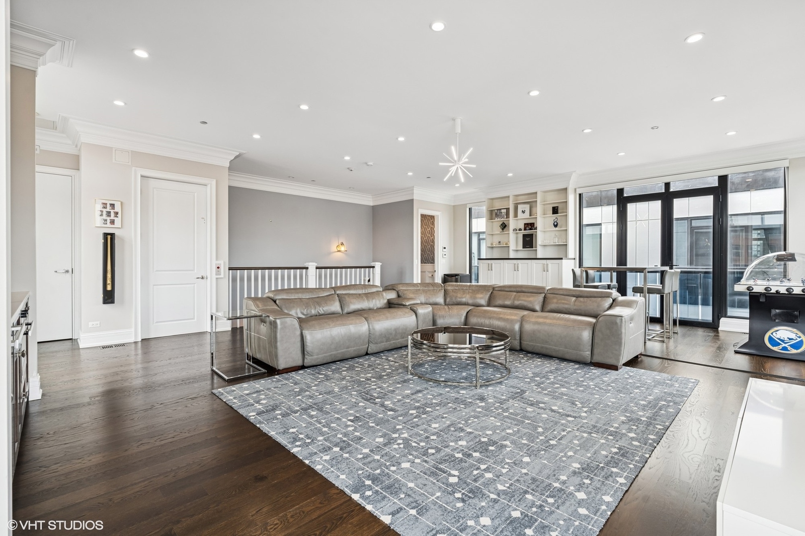 20 N Loomis Street Unit: A