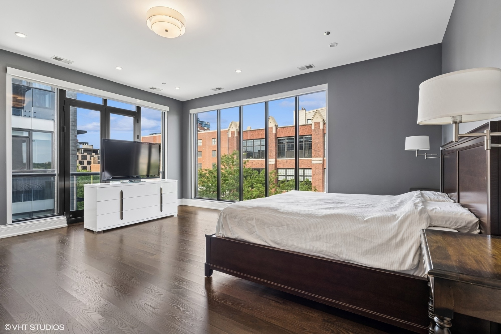 20 N Loomis Street Unit: A