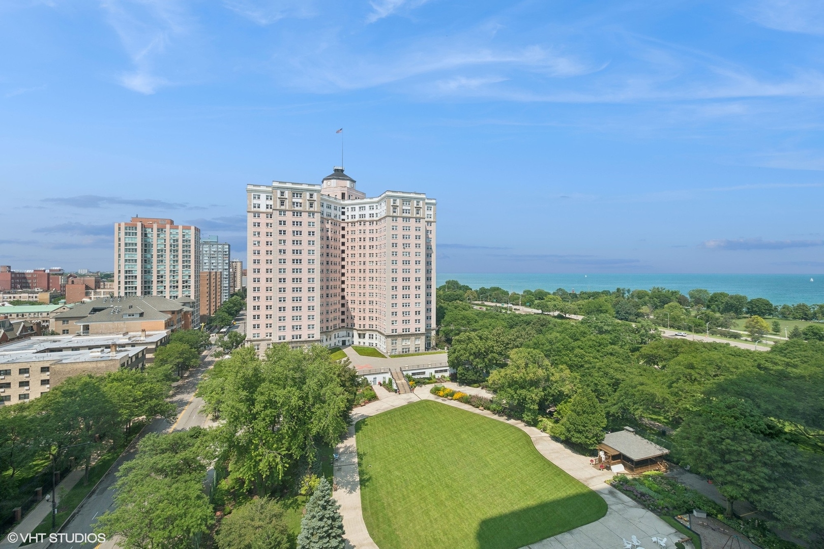 5455 N Sheridan Road Unit: 1006