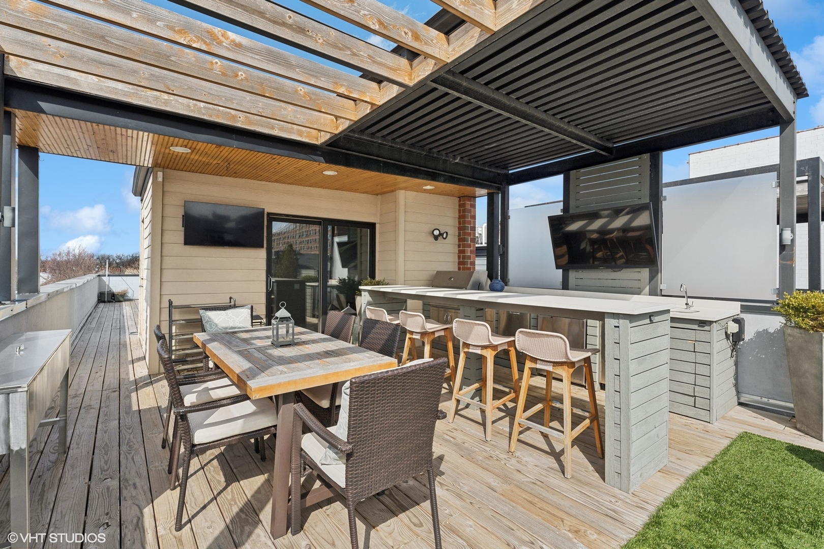 1022 W Diversey Parkway Unit: 3