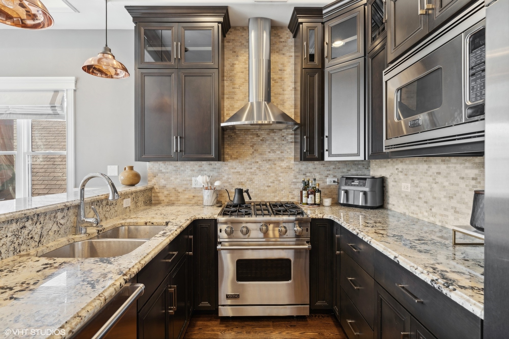 1022 W Diversey Parkway Unit: 3