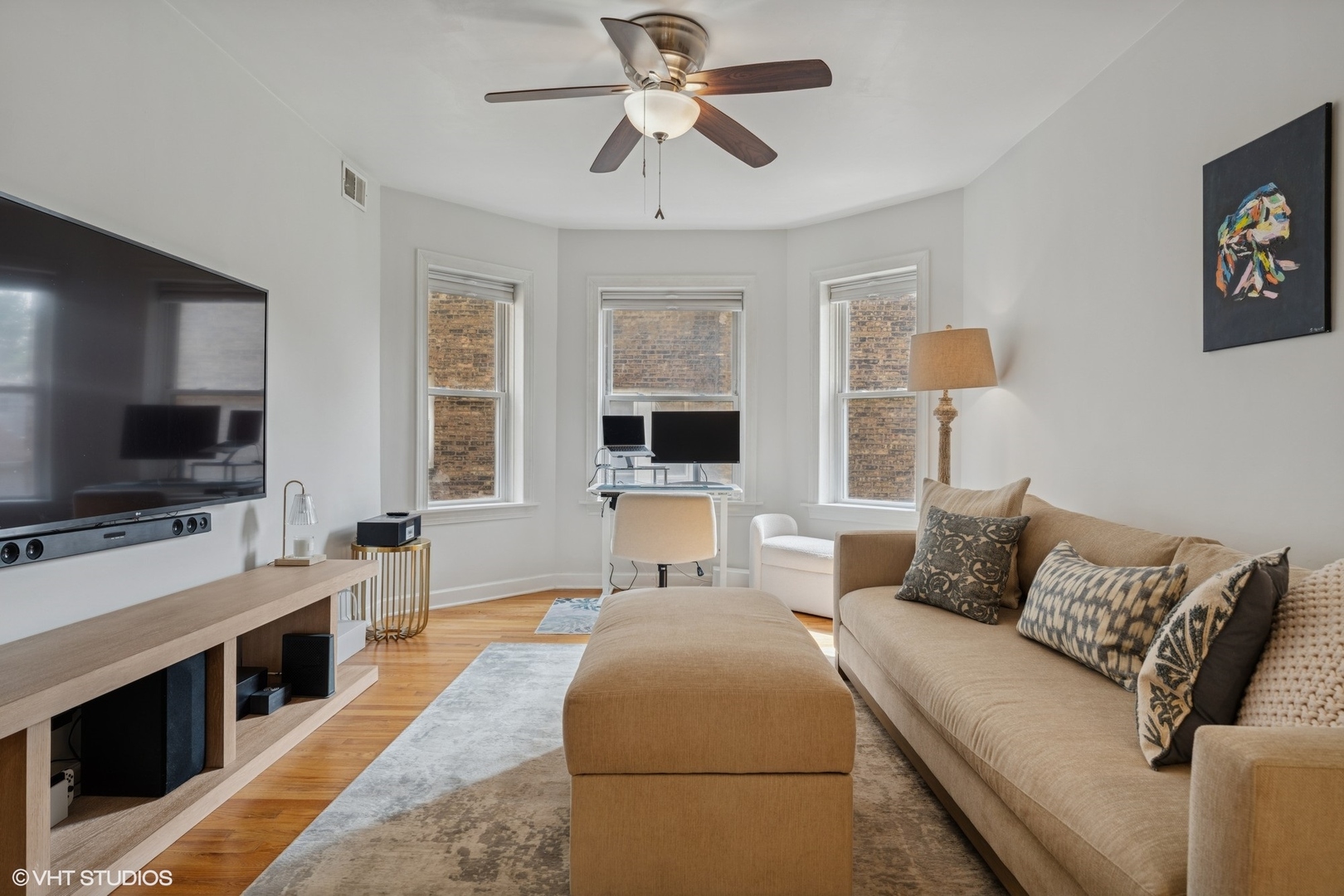 1531 W Rosemont Avenue Unit: 1S