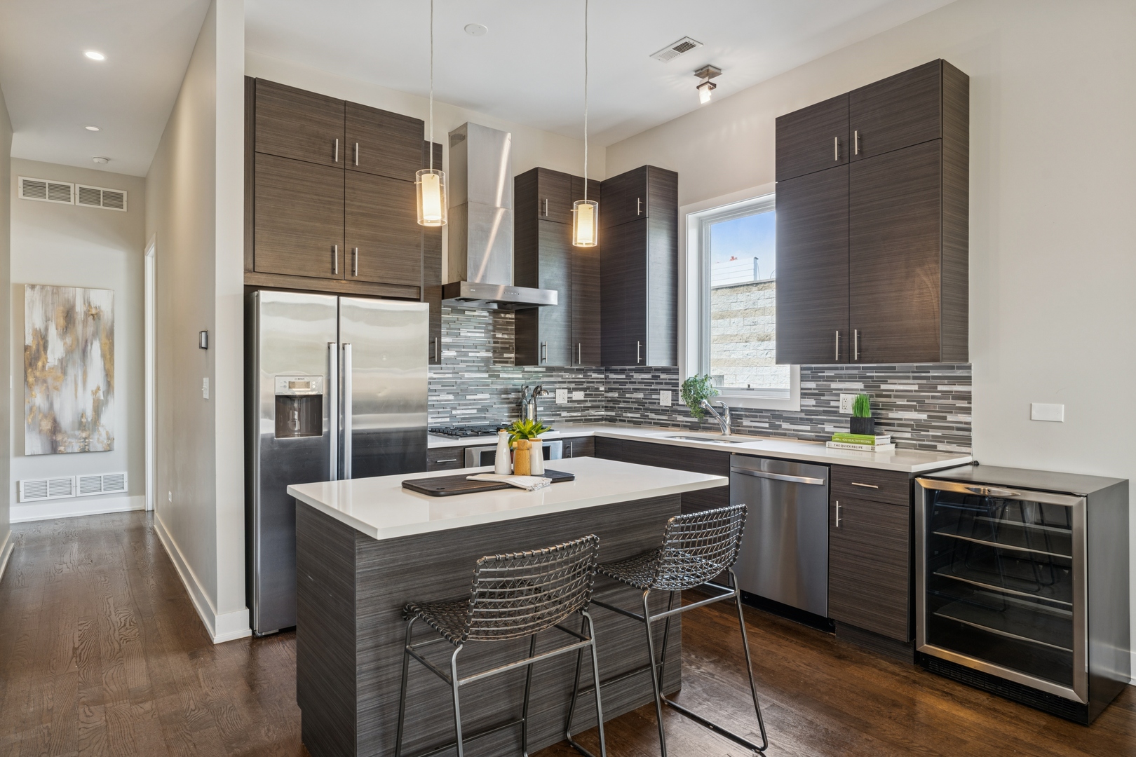 948 N Honore Street Unit: 3
