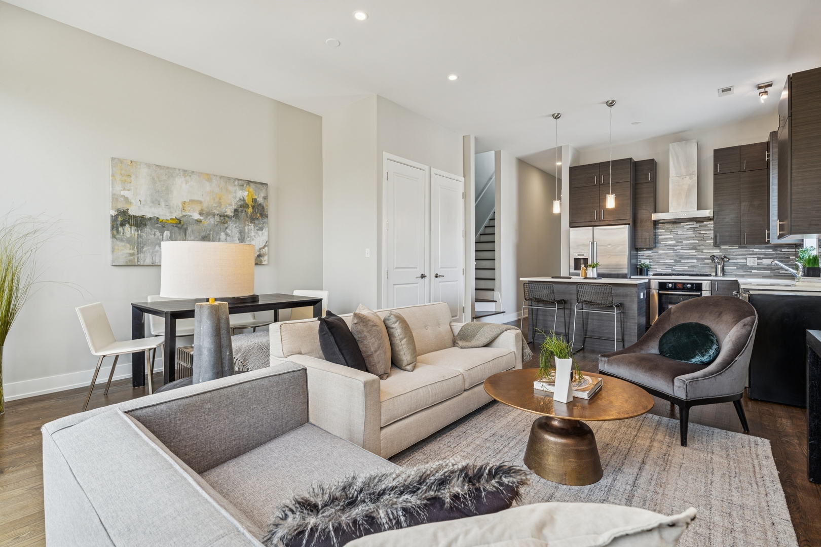 948 N Honore Street Unit: 3