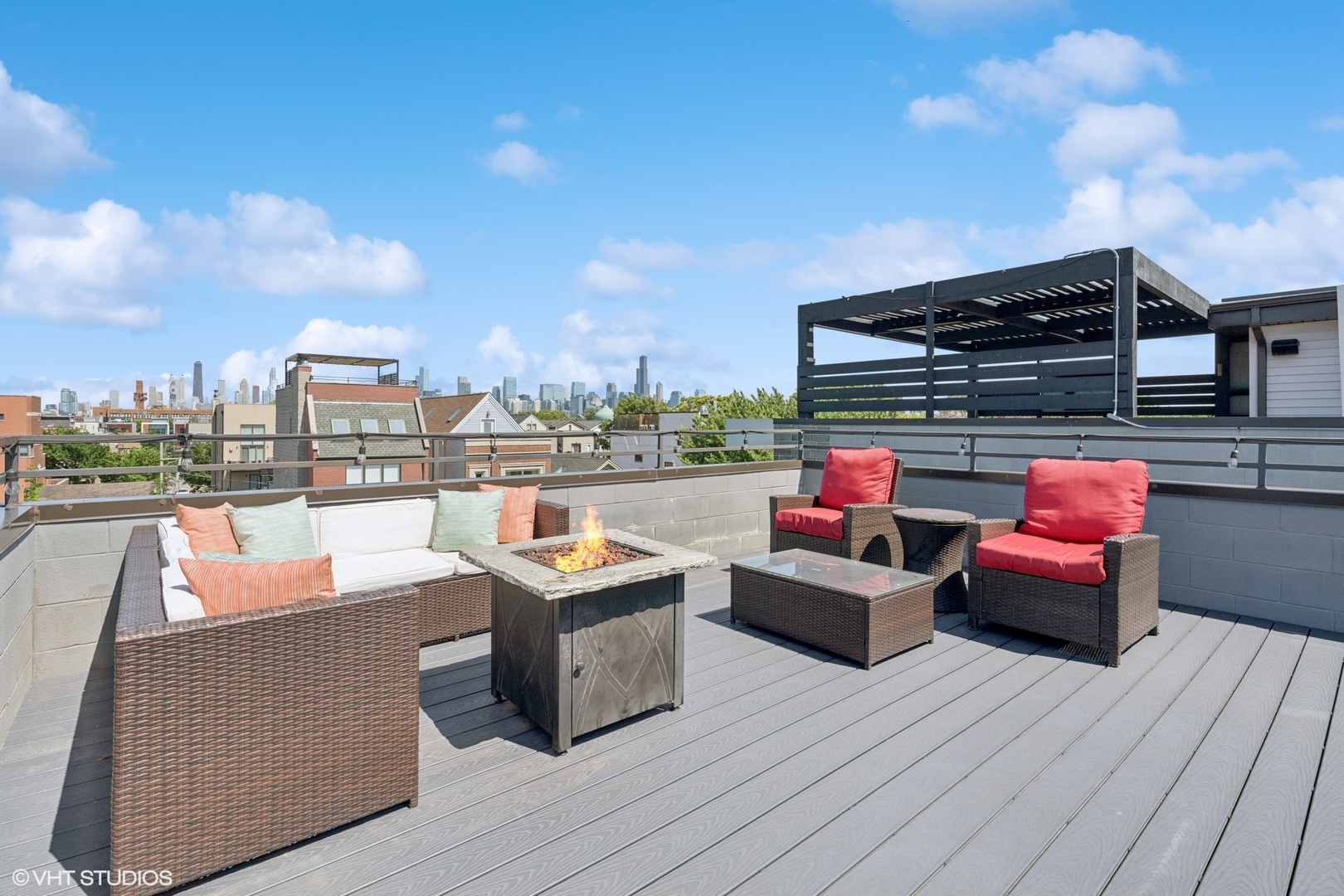 948 N Honore Street Unit: 3