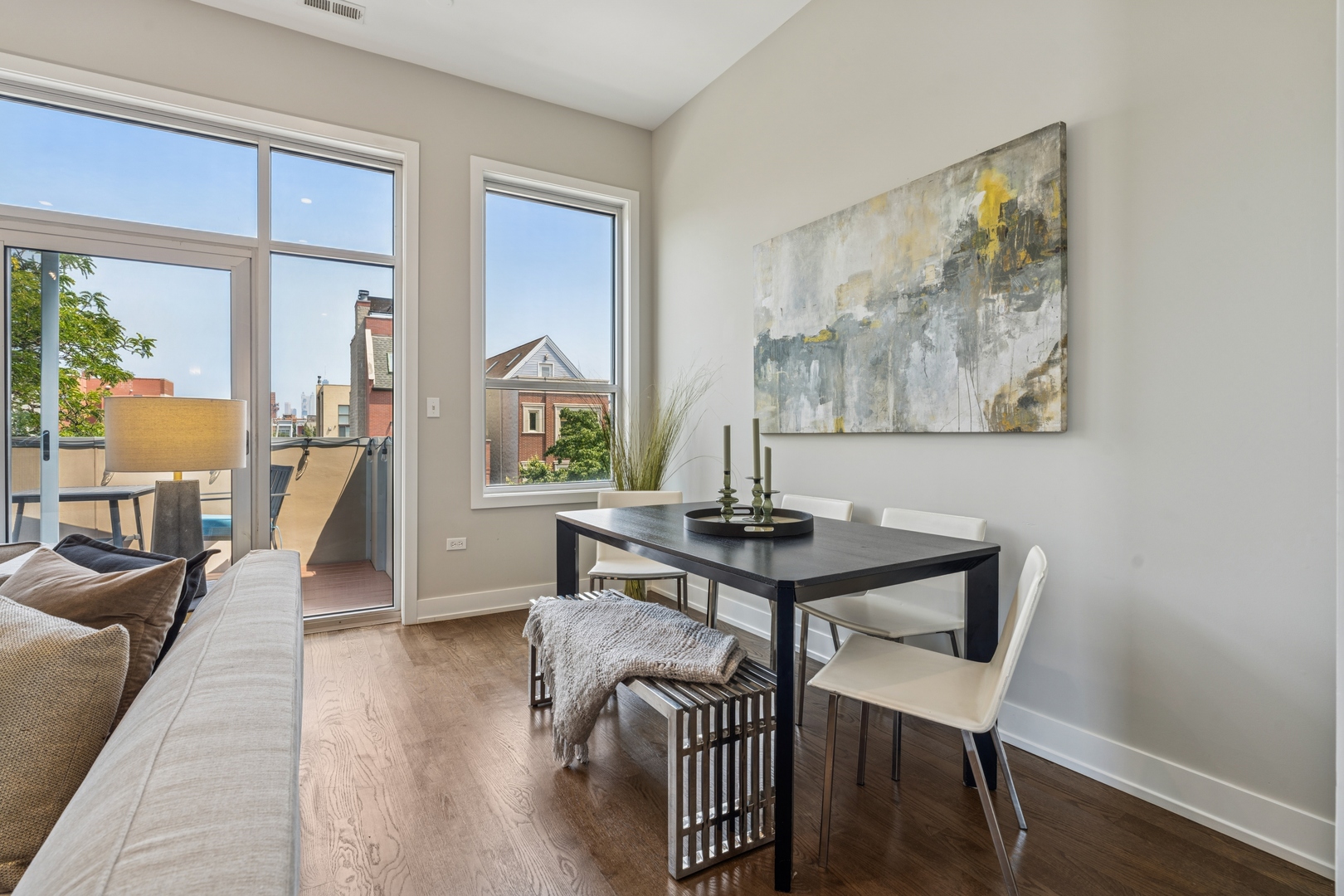 948 N Honore Street Unit: 3