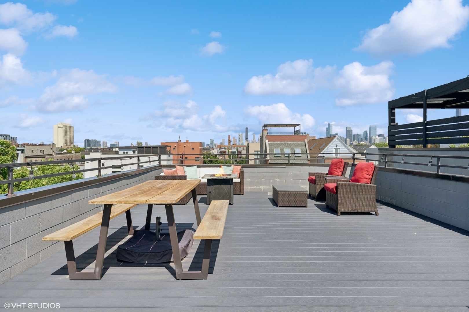 948 N Honore Street Unit: 3