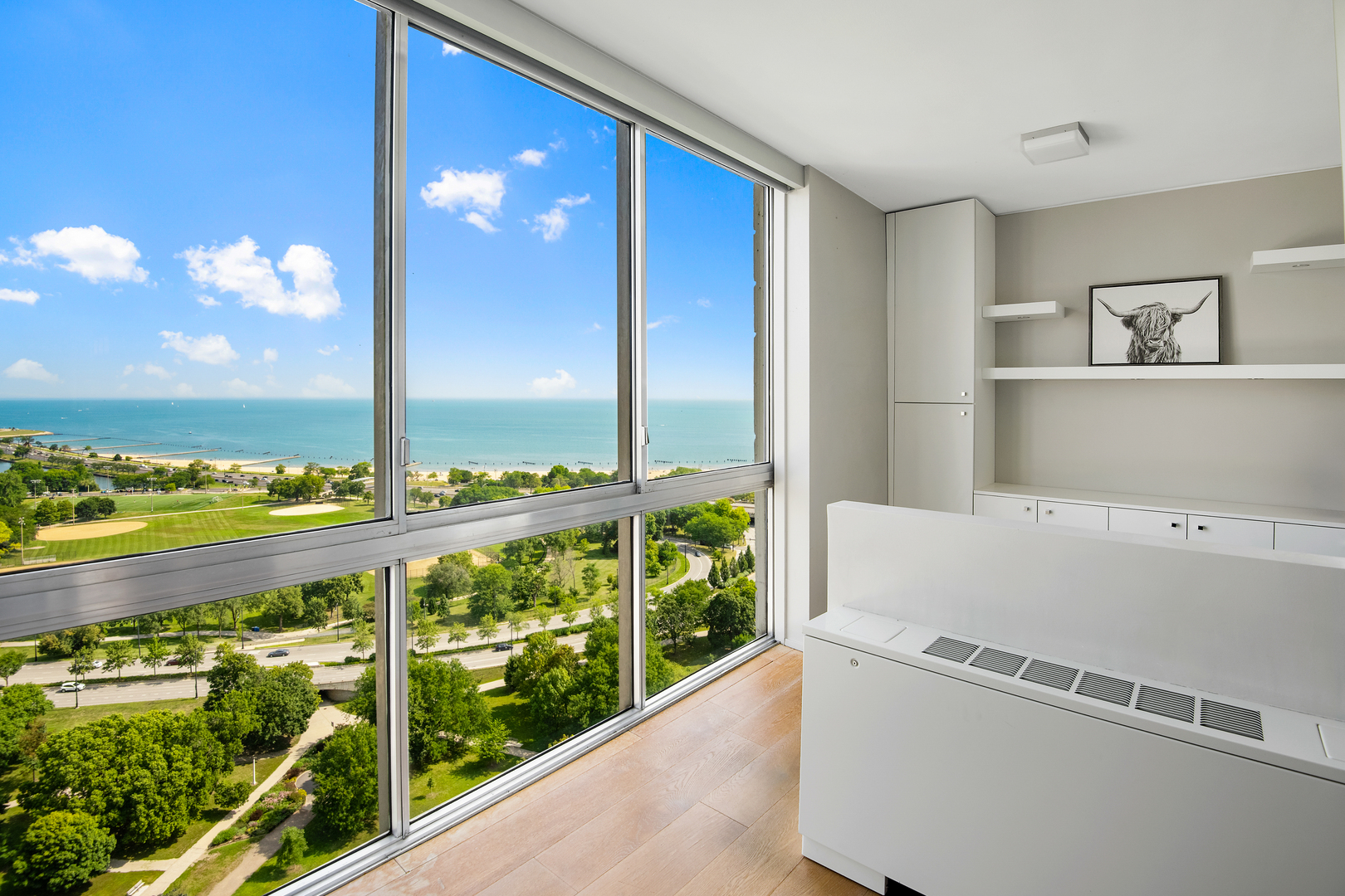 1555 N Dearborn Parkway Unit: 25E