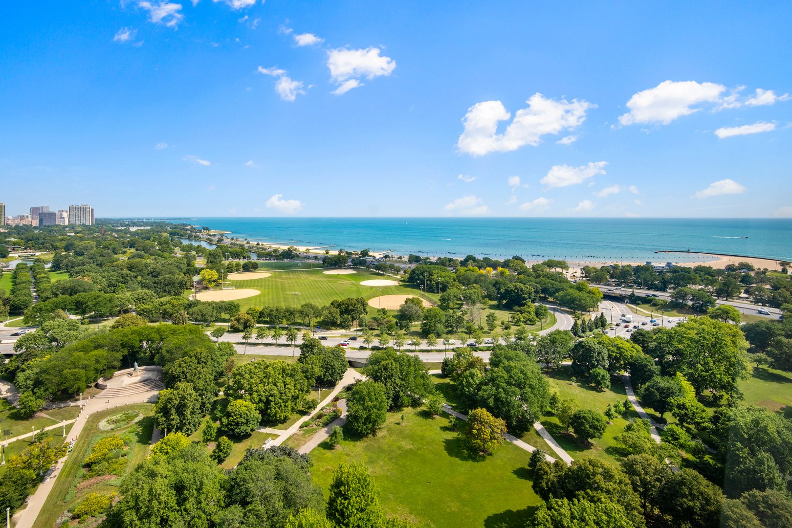 1555 N Dearborn Parkway Unit: 25E