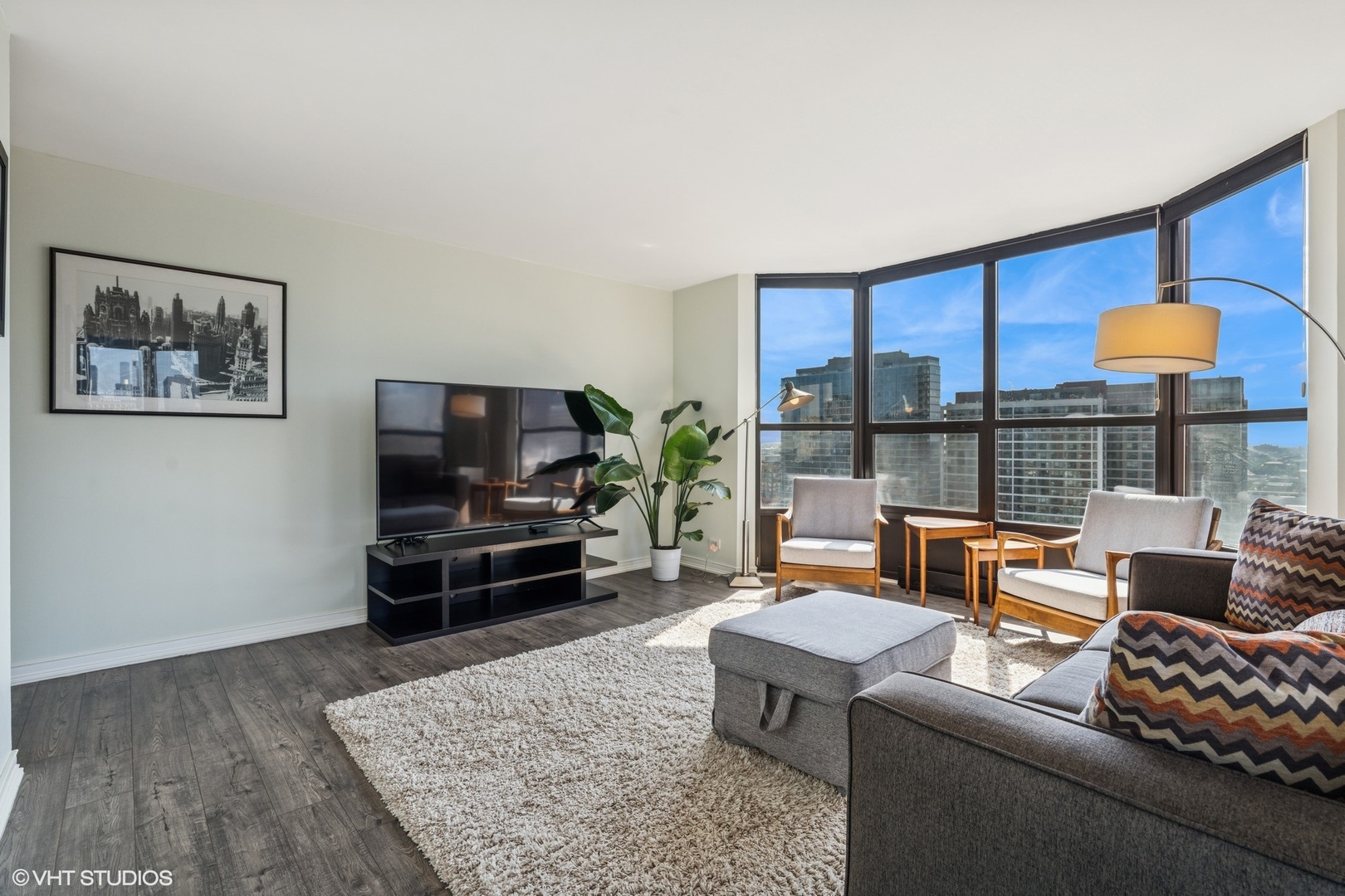 899 S Plymouth Court Unit: 2003