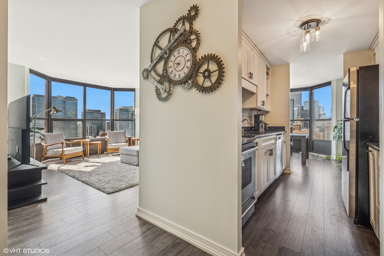 899 S Plymouth Court Unit: 2003