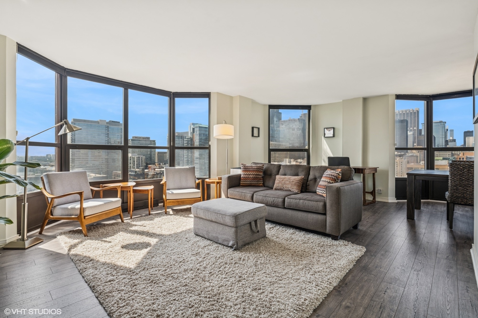 899 S Plymouth Court Unit: 2003