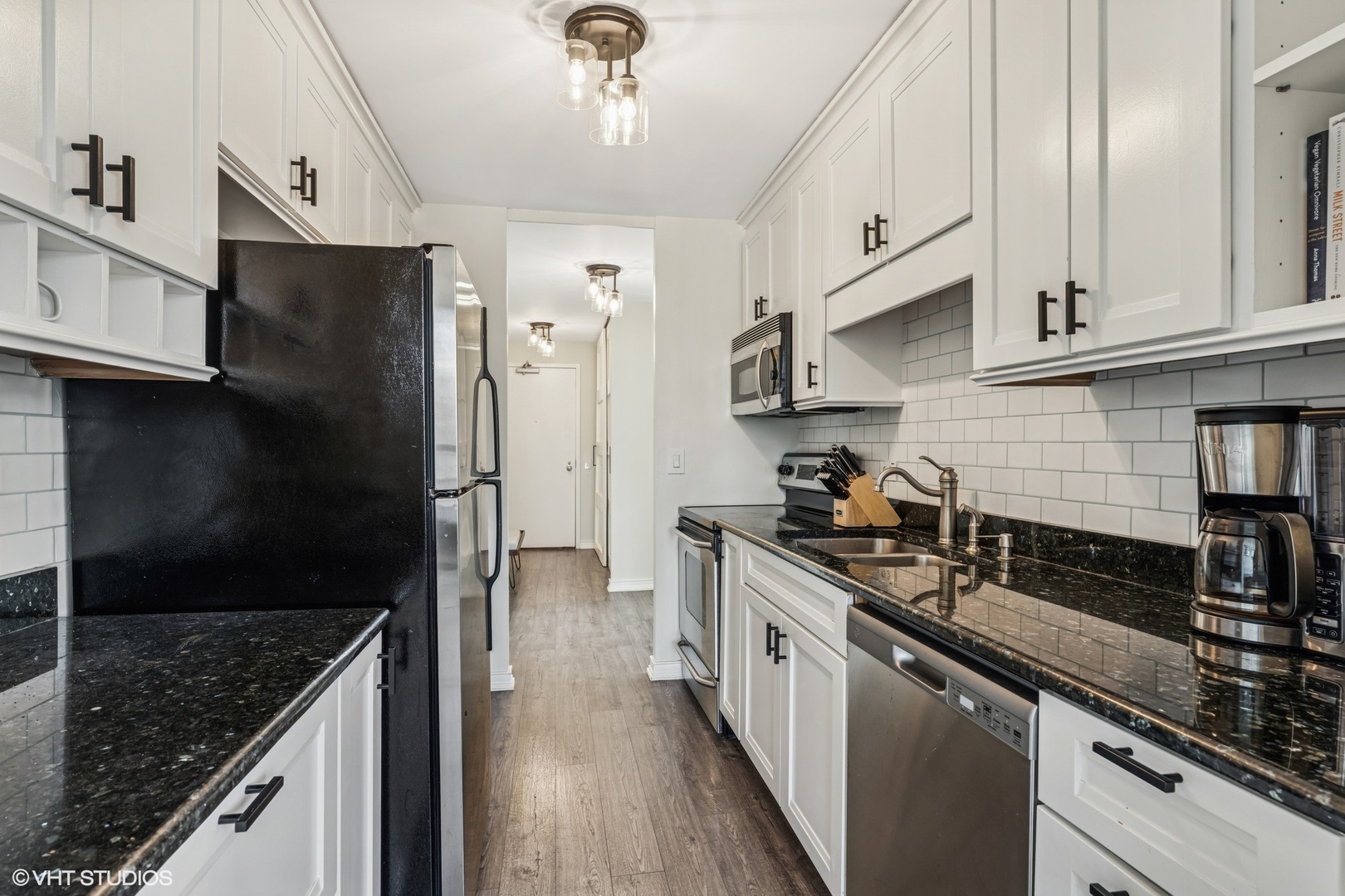 899 S Plymouth Court Unit: 2003