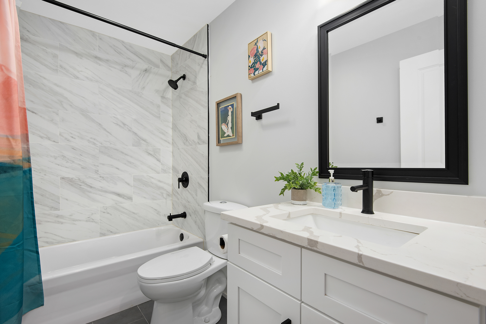 4442 N Melvina Avenue