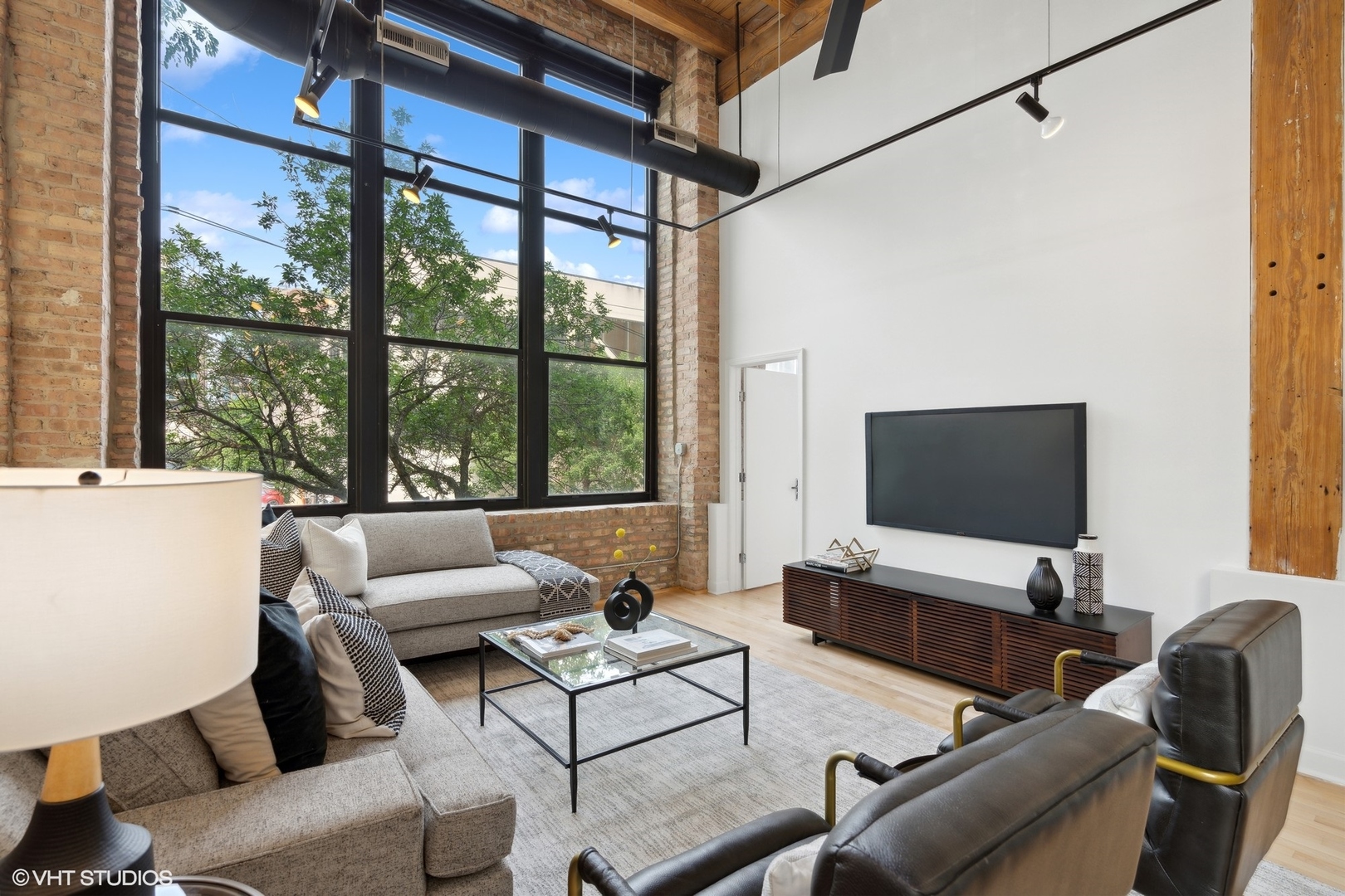 11 N Green Street Unit: 2D