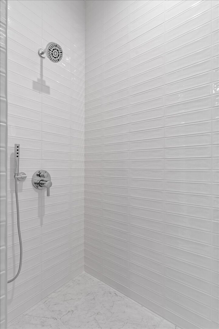 1340 W Chestnut Street Unit: 303