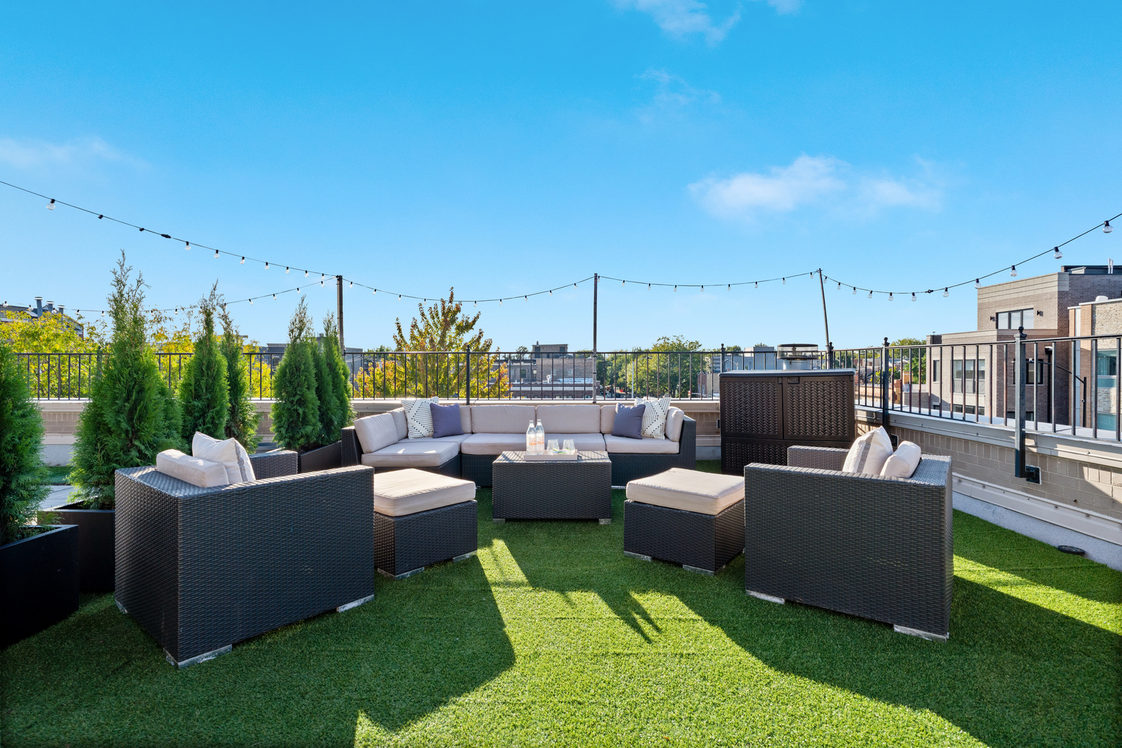 2750 N Wayne Avenue Unit: A