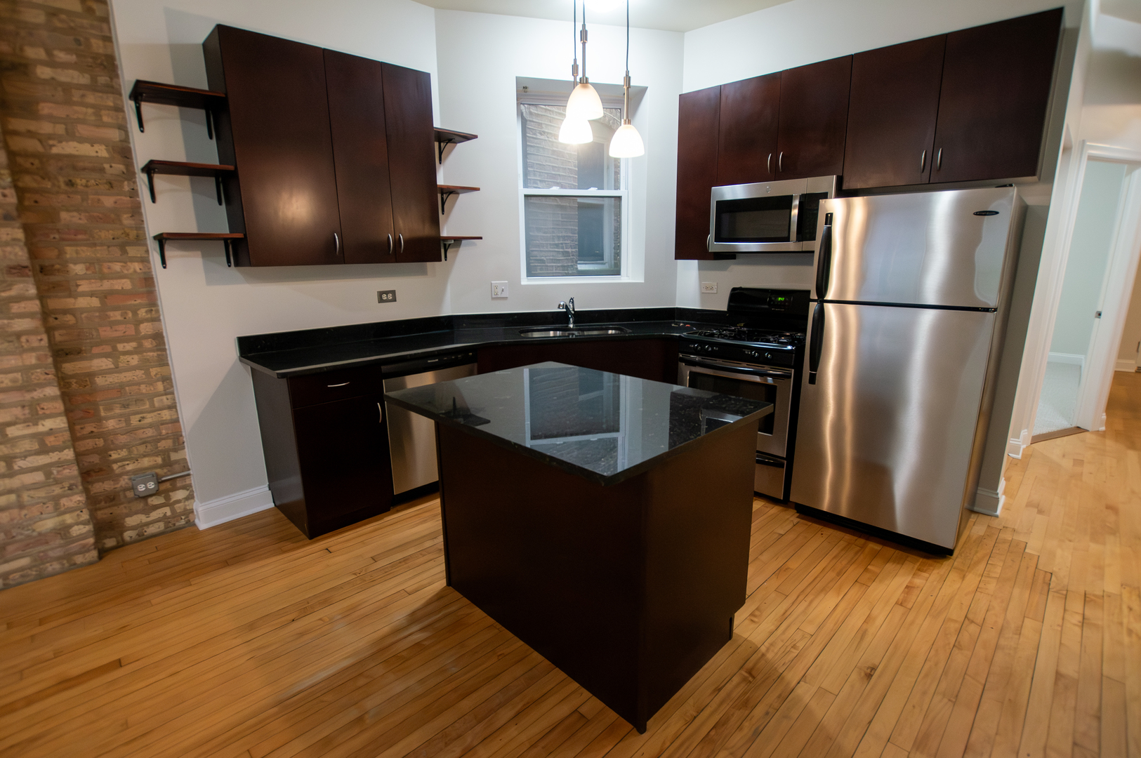 2023 N CALIFORNIA Avenue Unit: 2B