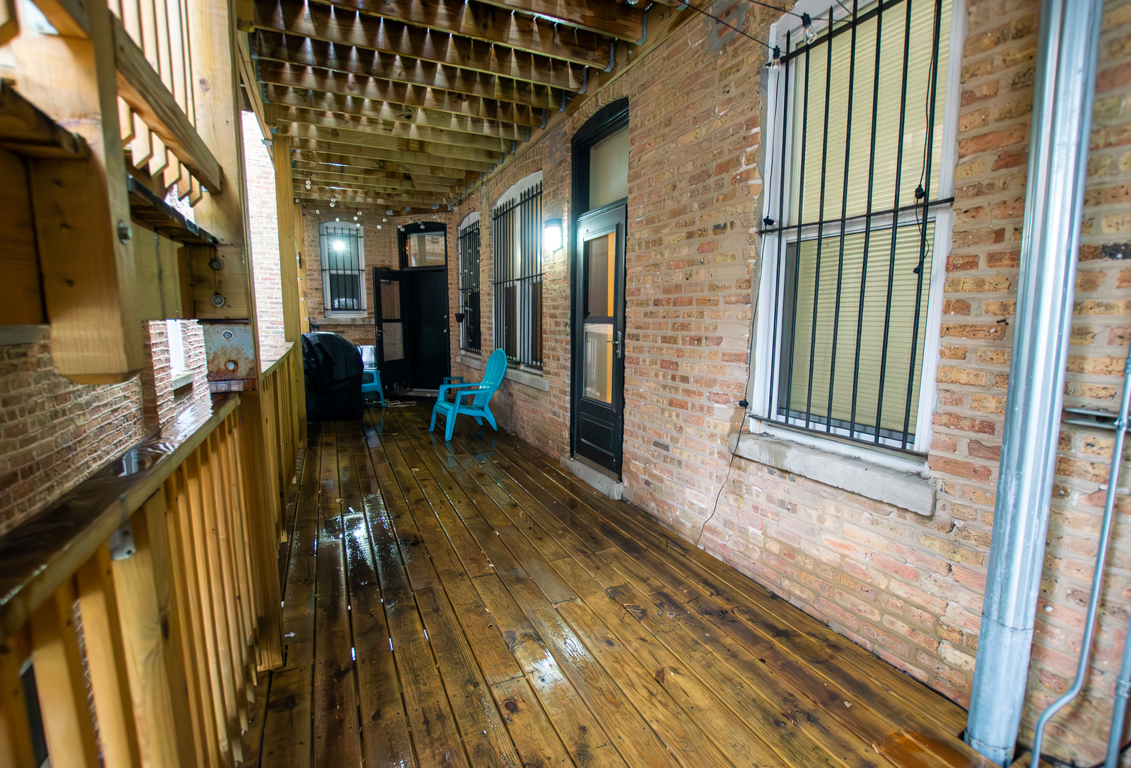 2023 N CALIFORNIA Avenue Unit: 2B