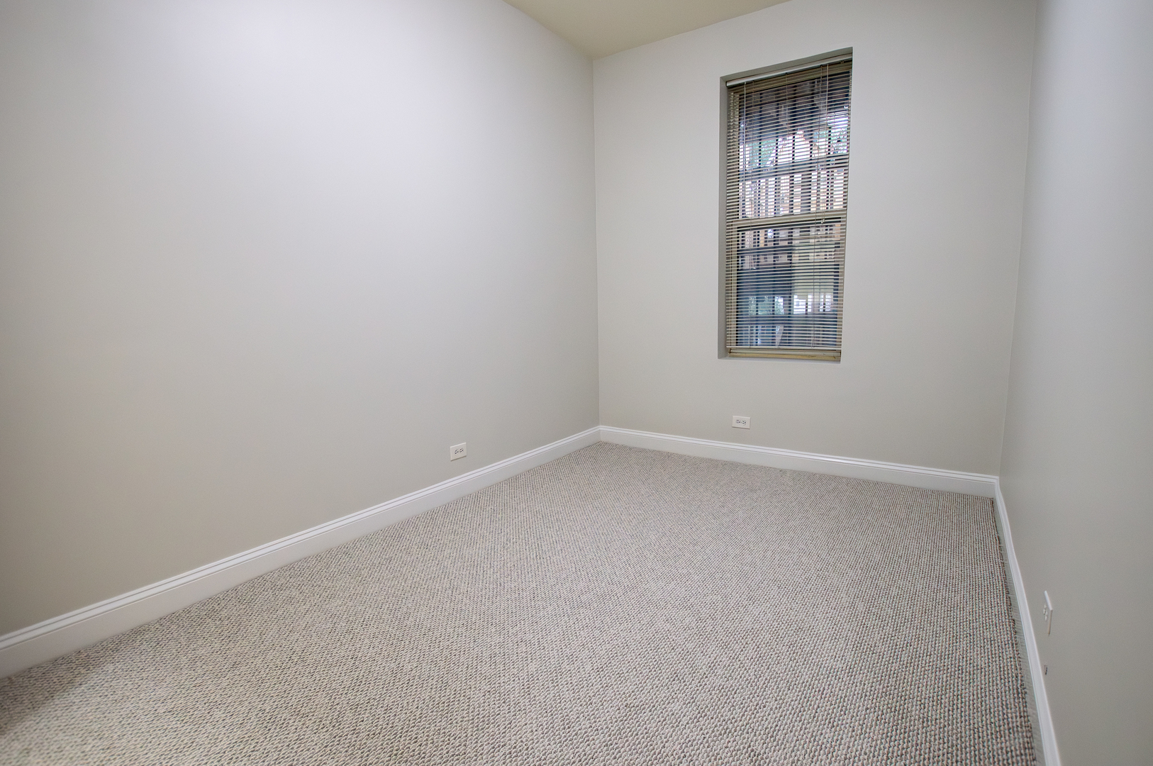 2023 N CALIFORNIA Avenue Unit: 2B
