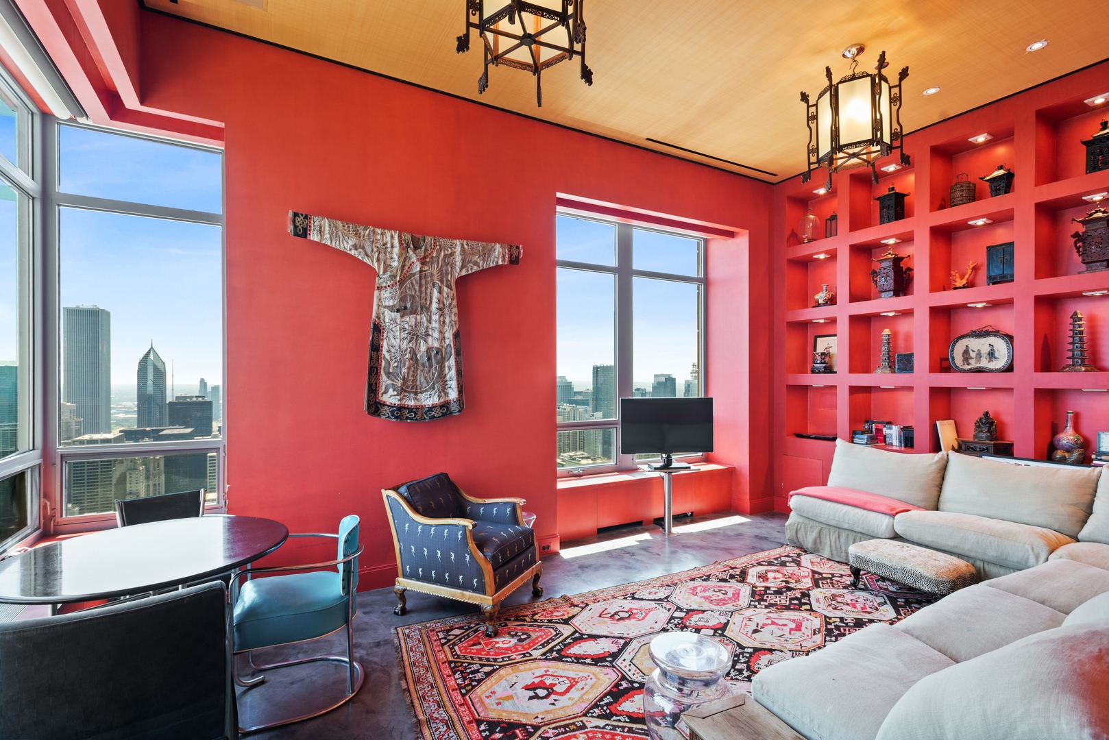800 N Michigan Avenue Unit: 63PH