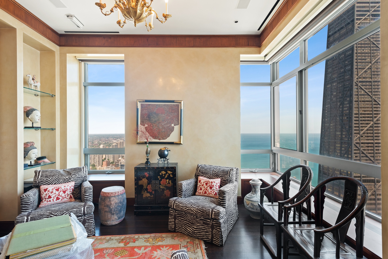 800 N Michigan Avenue Unit: 63PH