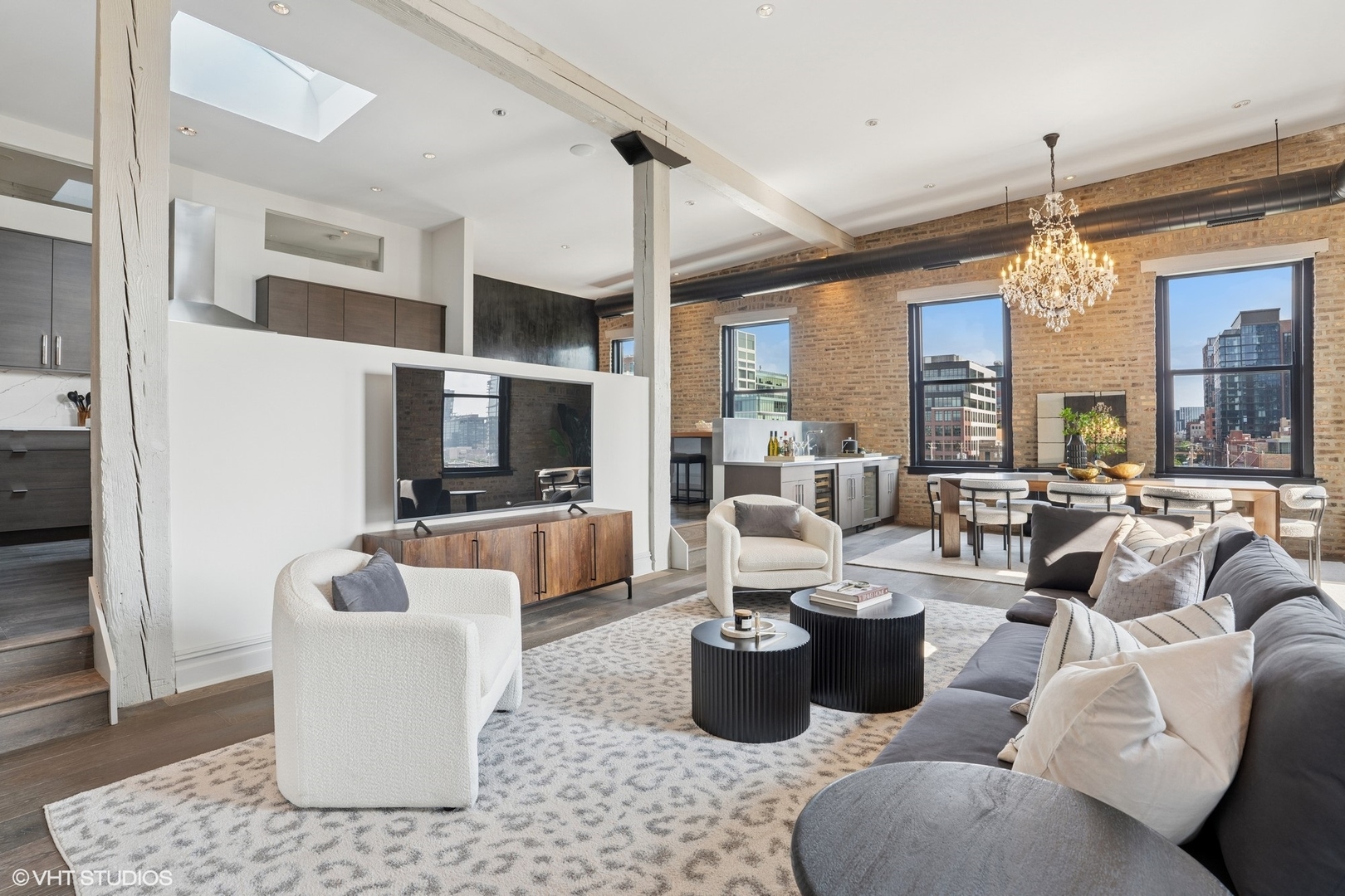 401 N Aberdeen Street Unit: 4S