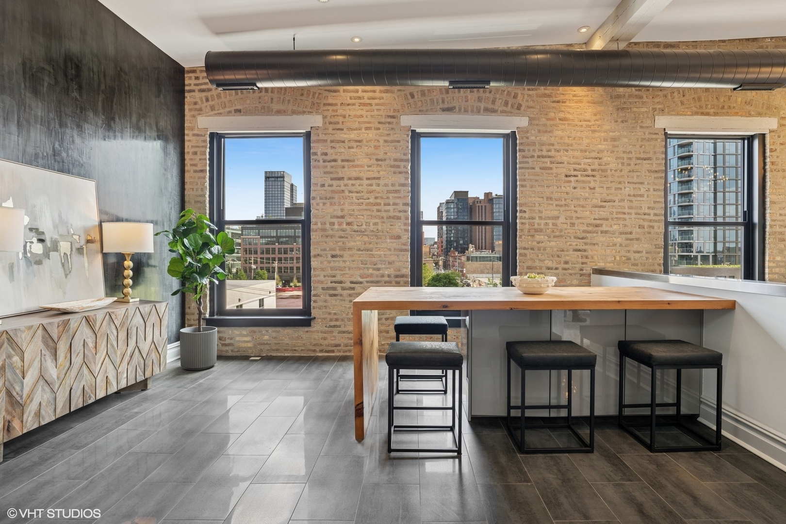401 N Aberdeen Street Unit: 4S